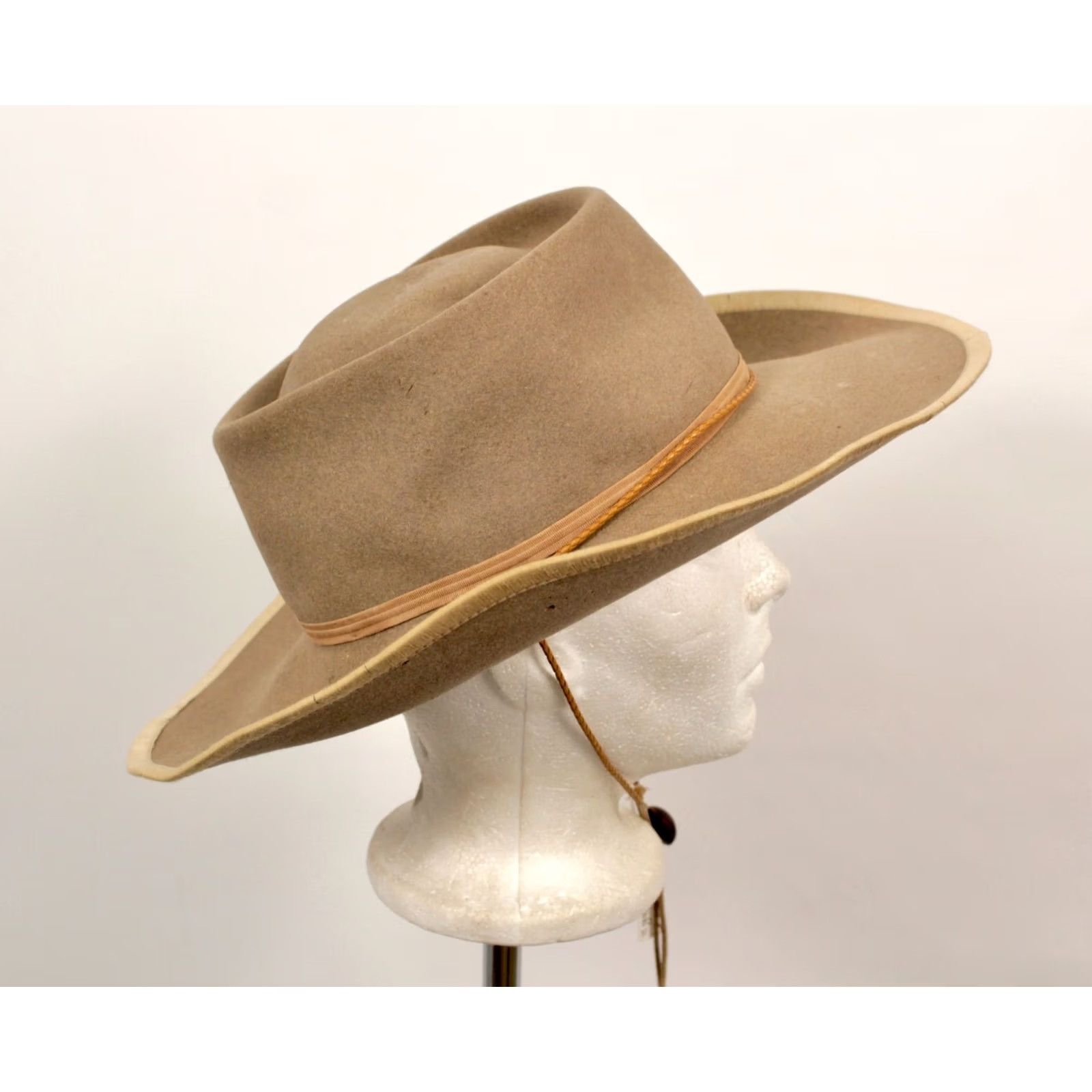 Vintage Women's Western Hat Cowboy 6 7/8 Beige Felt Brent Deluxe VTG 1950s Men’s Ladies? Size ONE SIZE - 5 Thumbnail