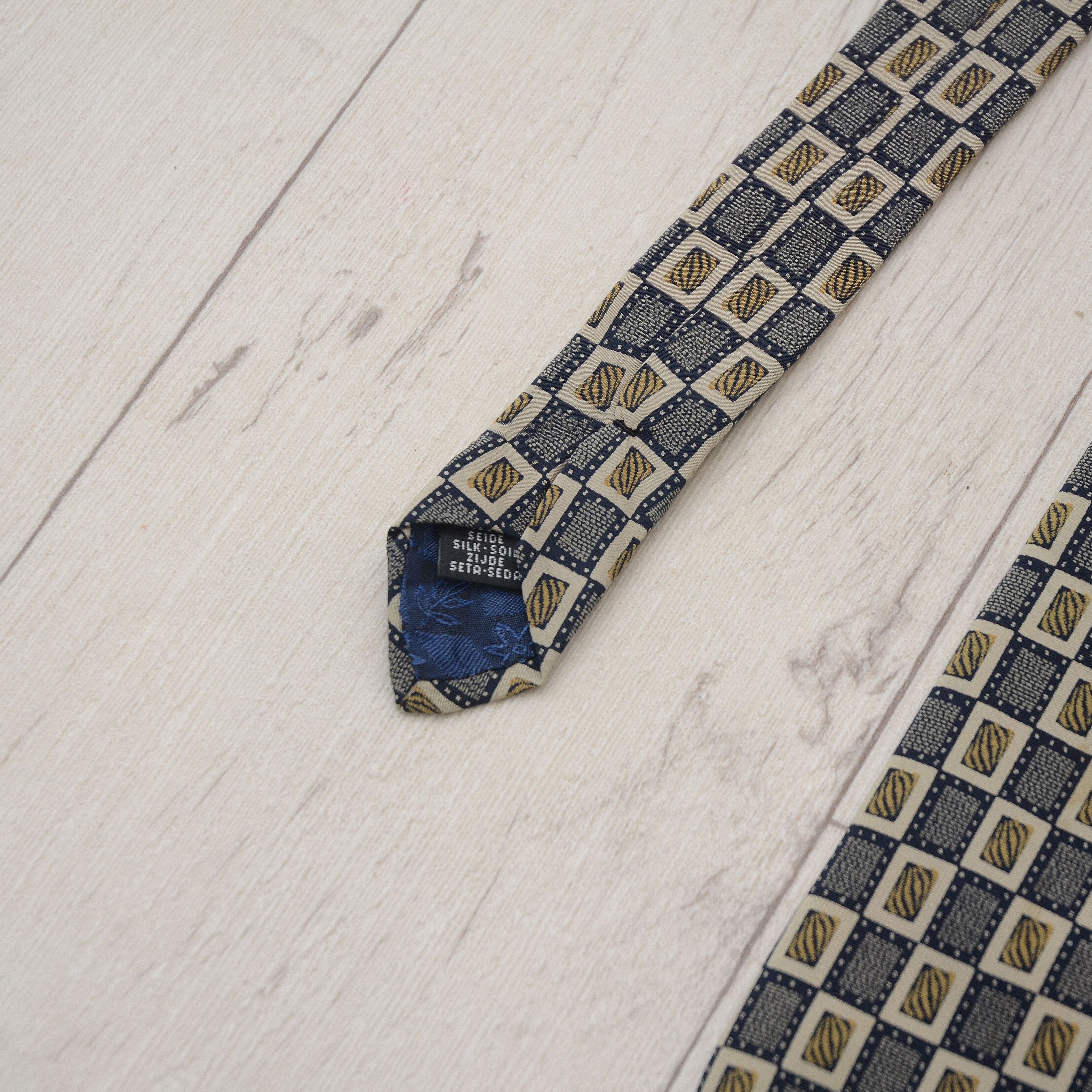 Vintage Vintage PROFUOMO LIMITED EDITION Tie 100% silk Rare Size ONE SIZE - 6 Thumbnail