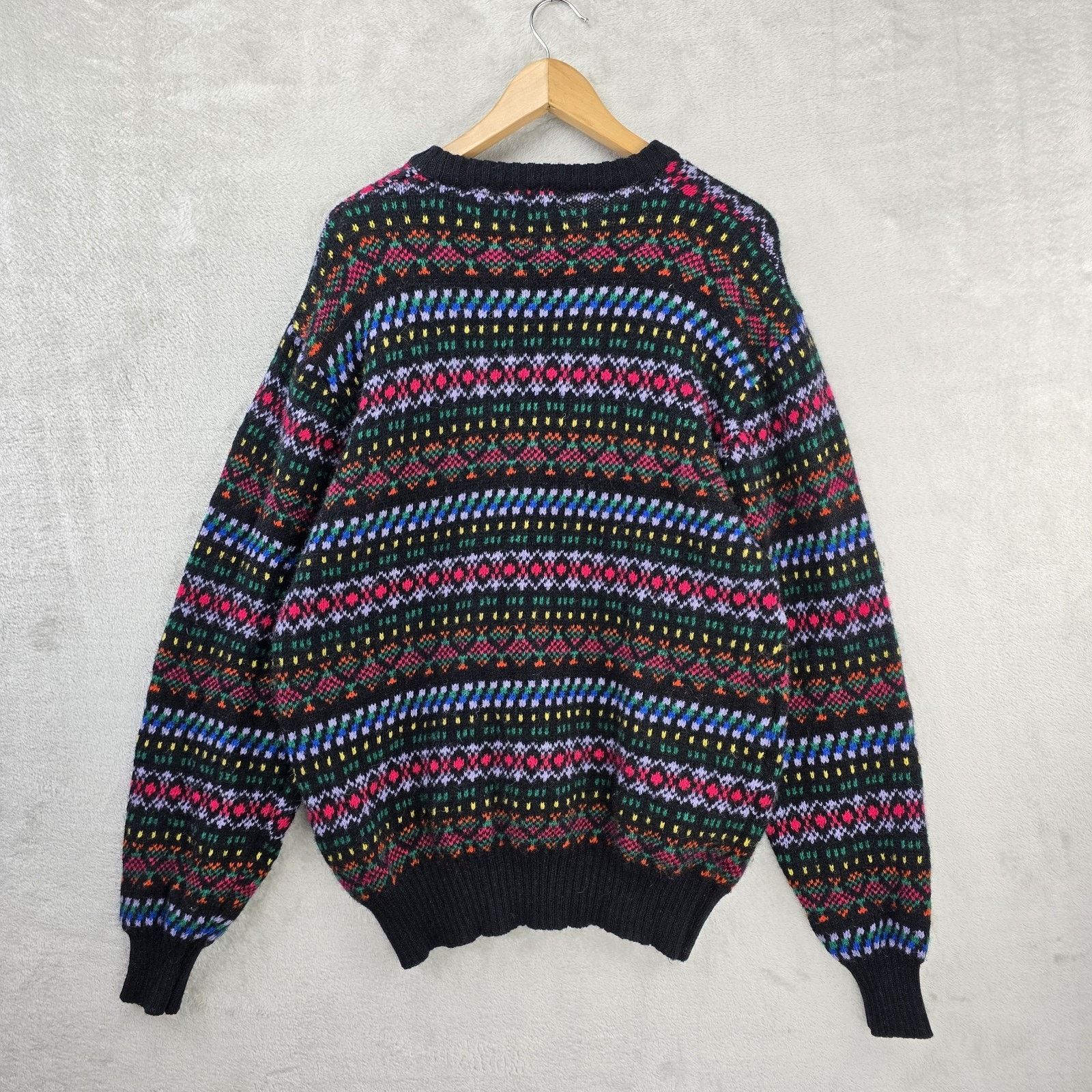 Other Vintage DAKS London Sweater XL Black Fair Isle Wool Shetland Size US XL / EU 56 / 4 - 5 Thumbnail