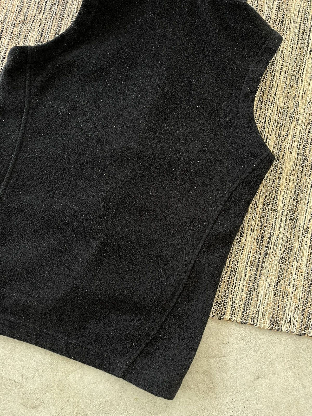Berghaus × Vintage Vintage Berghaus Fleece Vest Black outdoorwear Y2K Size M / US 6-8 / IT 42-44 - 9 Thumbnail