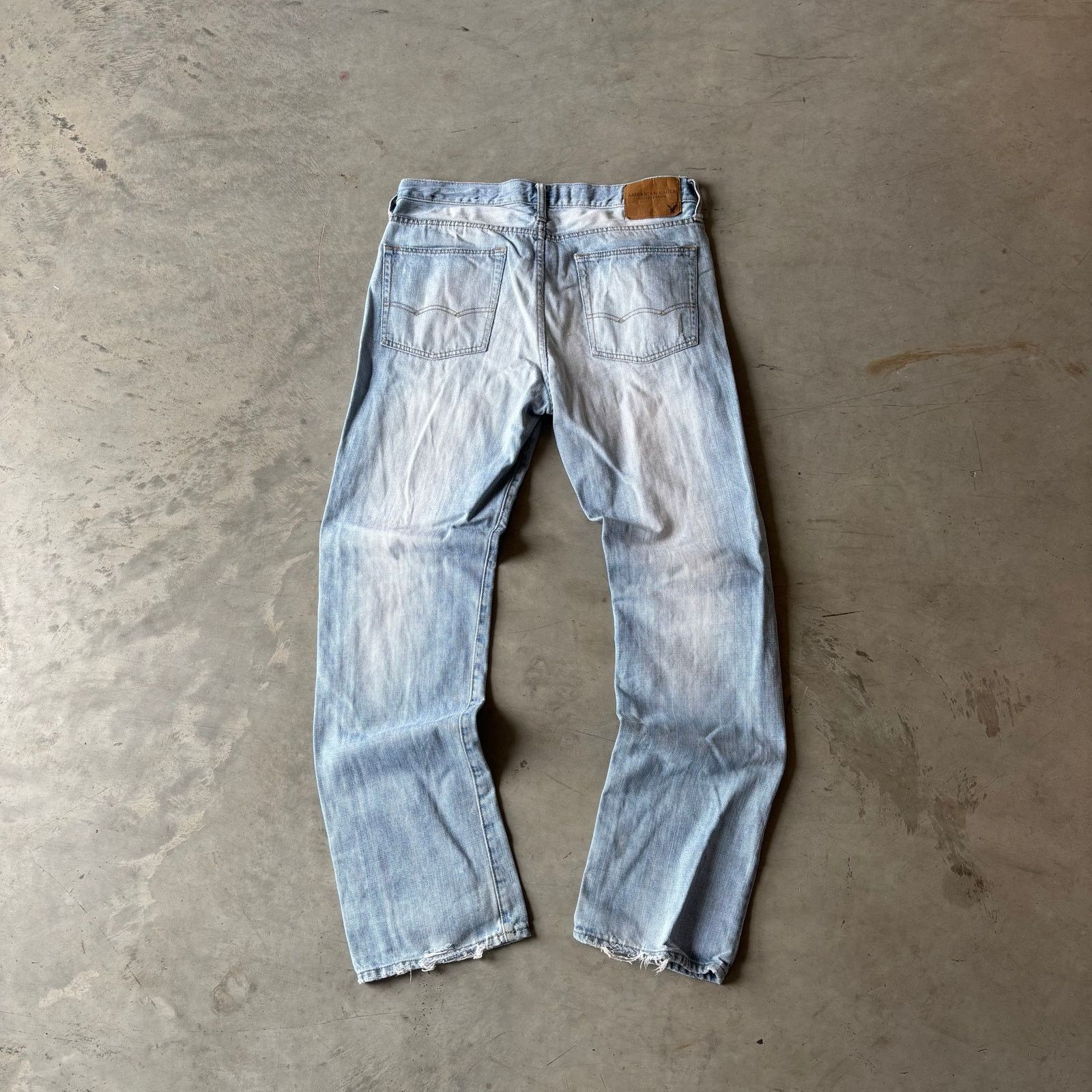 American Eagle Outfitters vintage american eagle lightwashed faded jeans Size US 32 / EU 48 - 4 Thumbnail