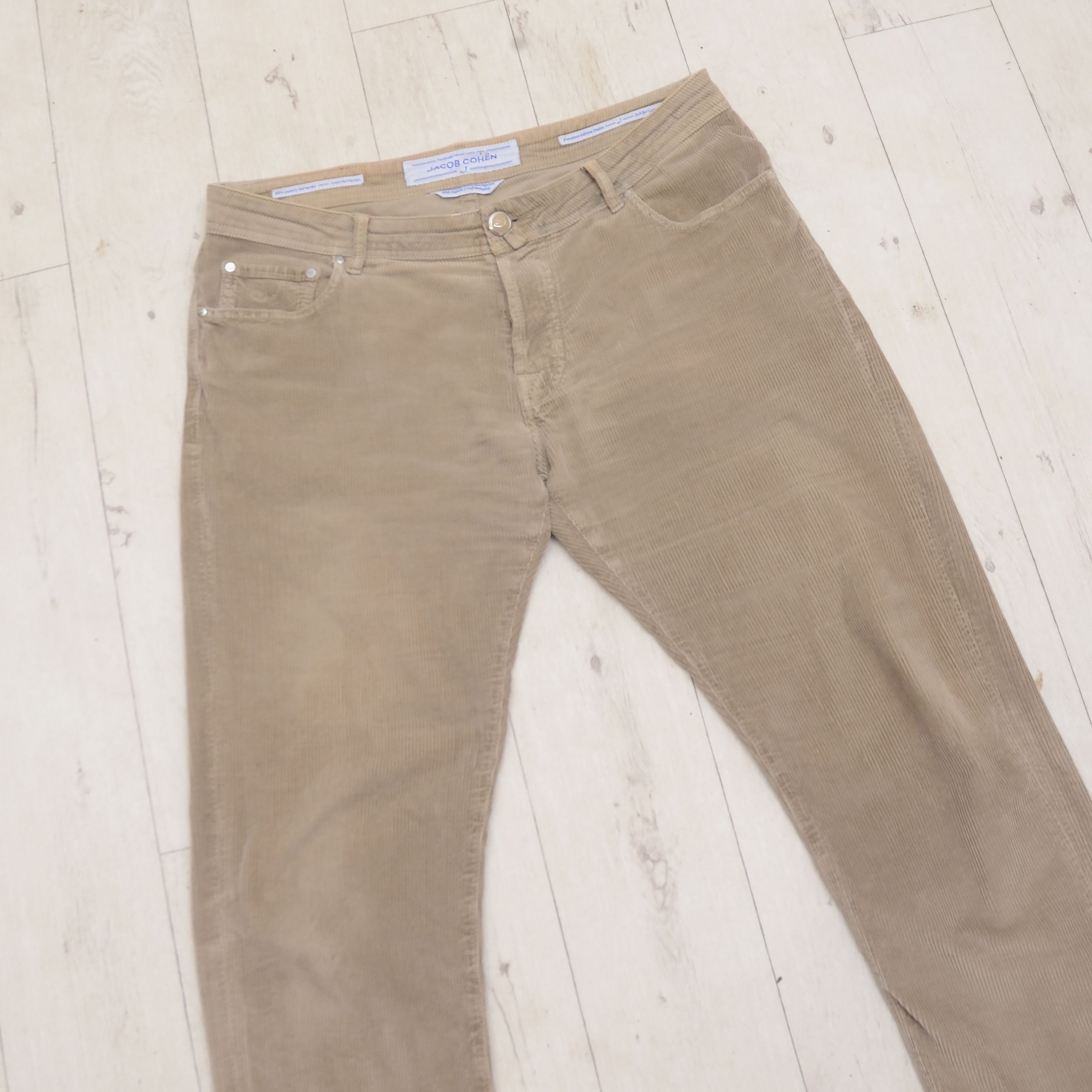 Jacob Cohen Jacob Cohen Classic Corduroy Bard Chino W36 Pants Size US 36 / EU 52 - 3 Thumbnail