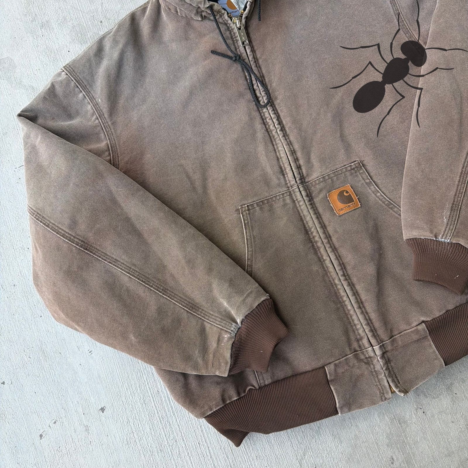 Carhartt × Vintage Vintage Carhartt J68 CHT brown hooded work wear jacket Size US XL / EU 56 / 4 - 2 Thumbnail