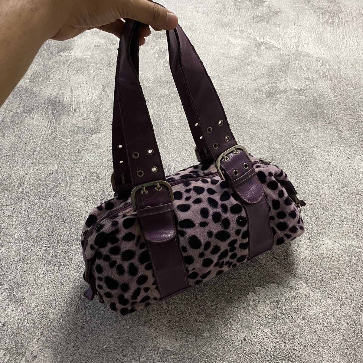 Japanese Brand 2000s Leopard Purple Print Fuzzy Handbag Size ONE SIZE - 7 Thumbnail