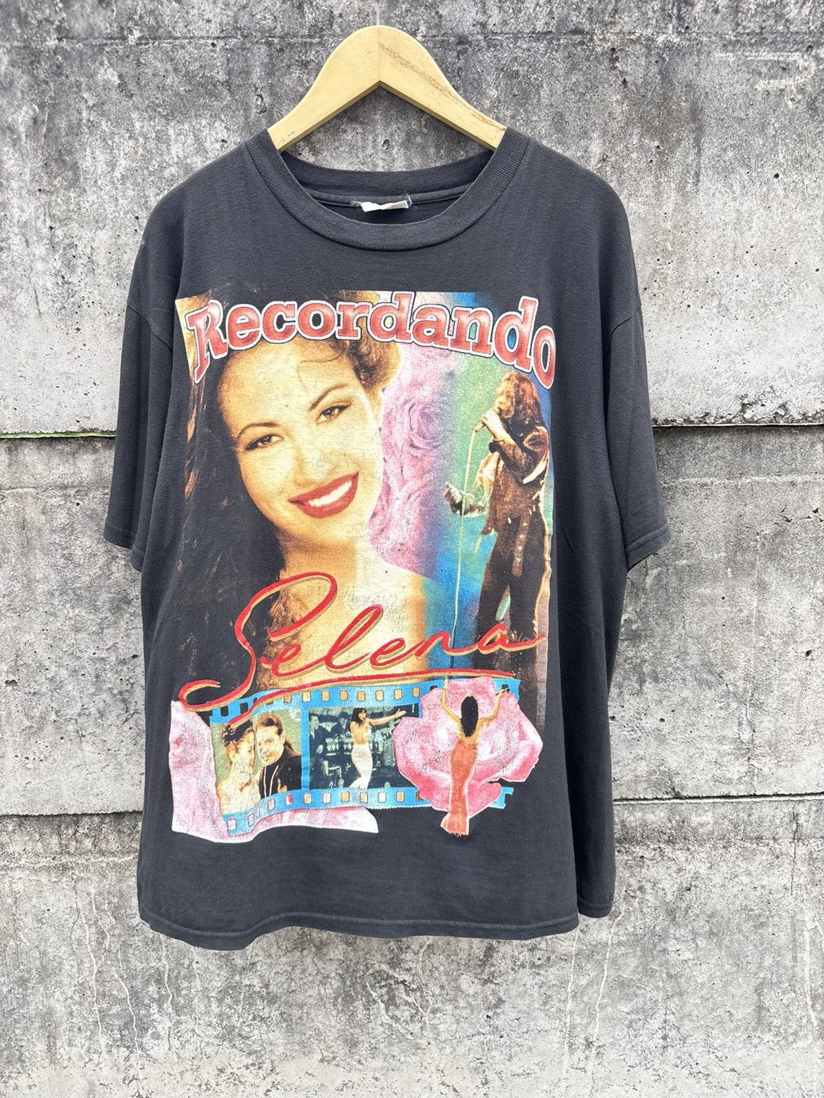 Rap Tees Rare vintage 90’s Selena Quintanilla Dreaming of you rap tee Size US L / EU 52-54 / 3 - 1 Thumbnail