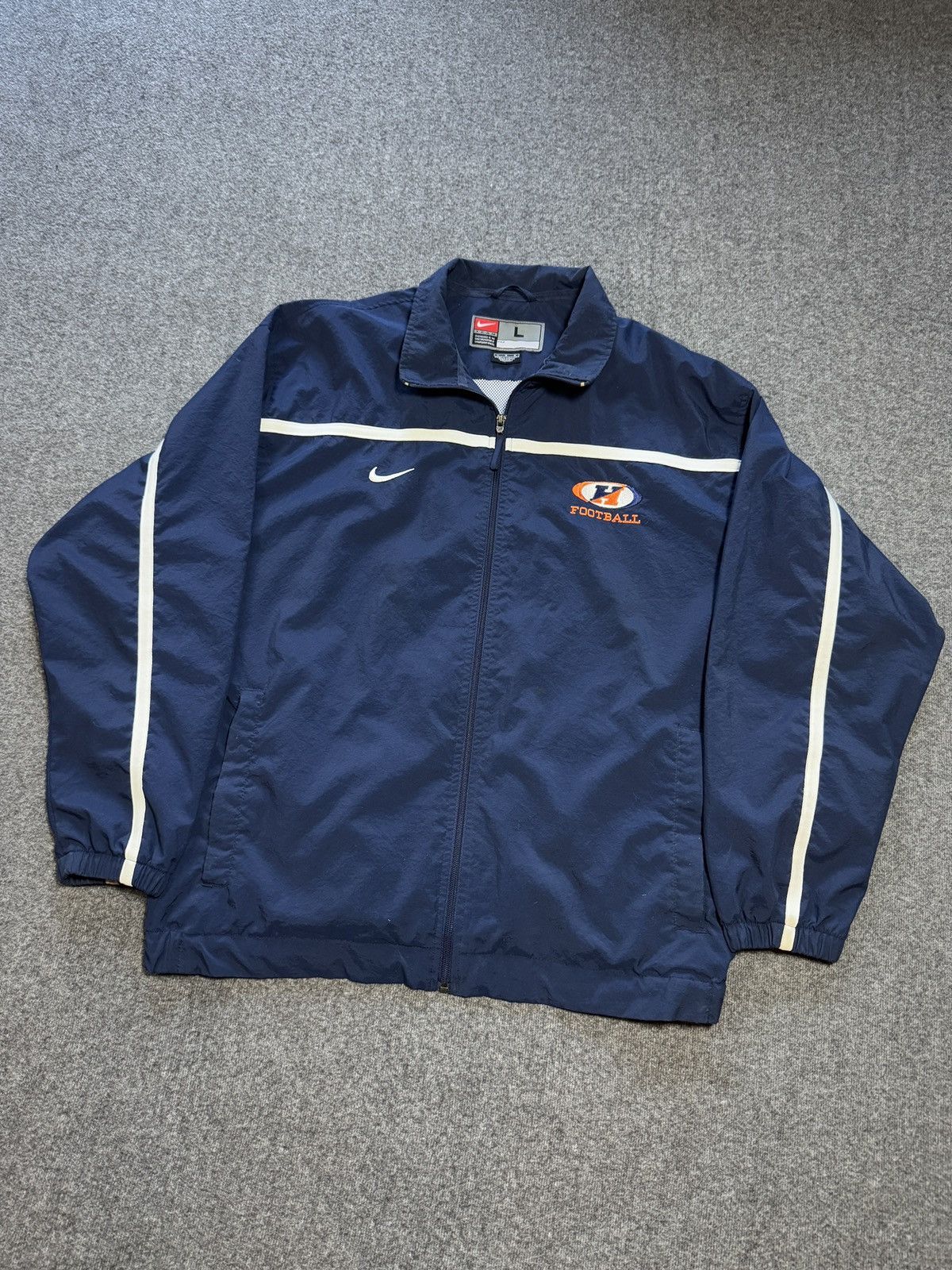 Nike Nike Track Jacket Football Nike Team Y2K Size US L / EU 52-54 / 3 - 9 Thumbnail