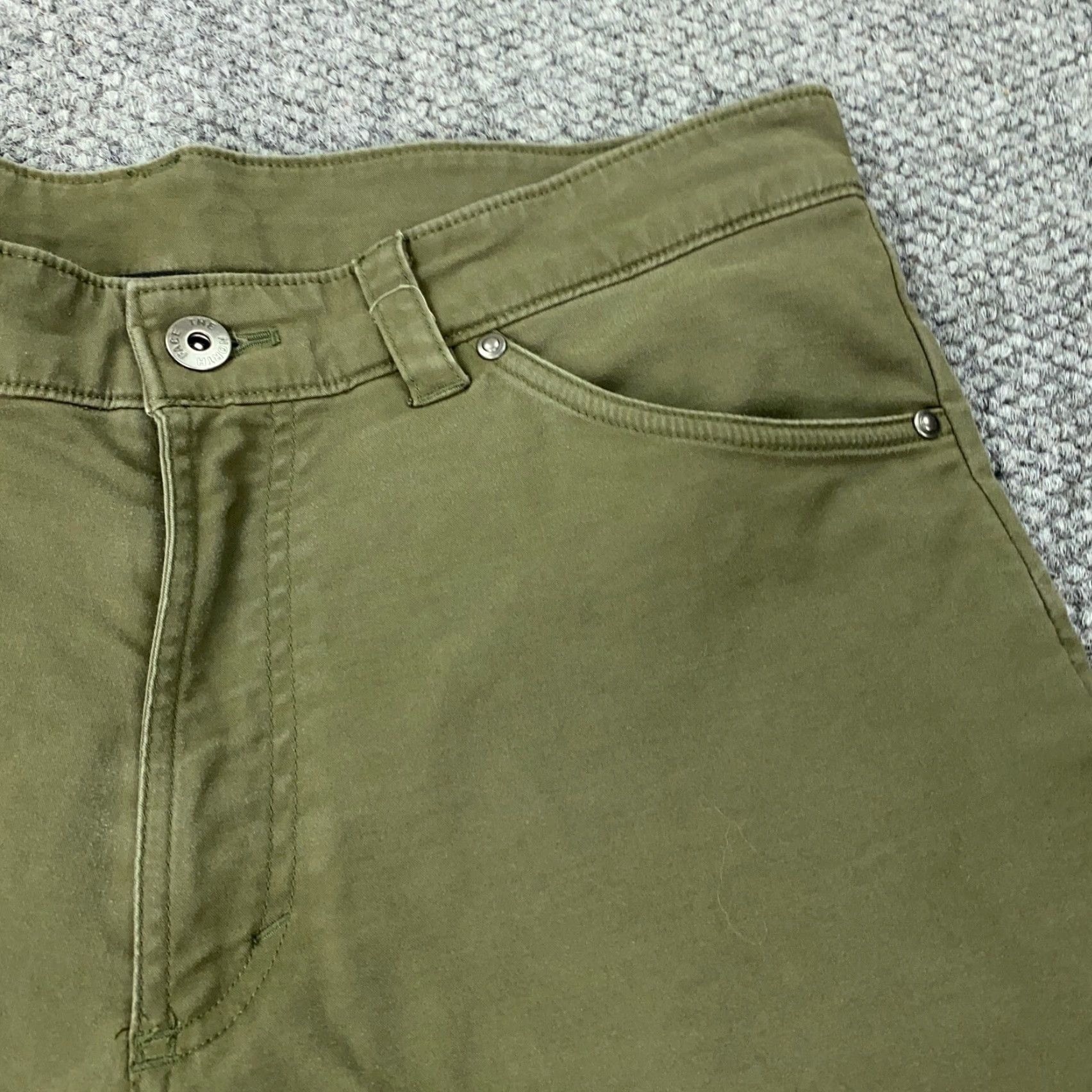 The North Face The North Face Trail Shorts Men 34 Green Canvas Stretch Outdoor Pockets 9in Inseam Mens Size US 34 / EU 50 - 3 Thumbnail