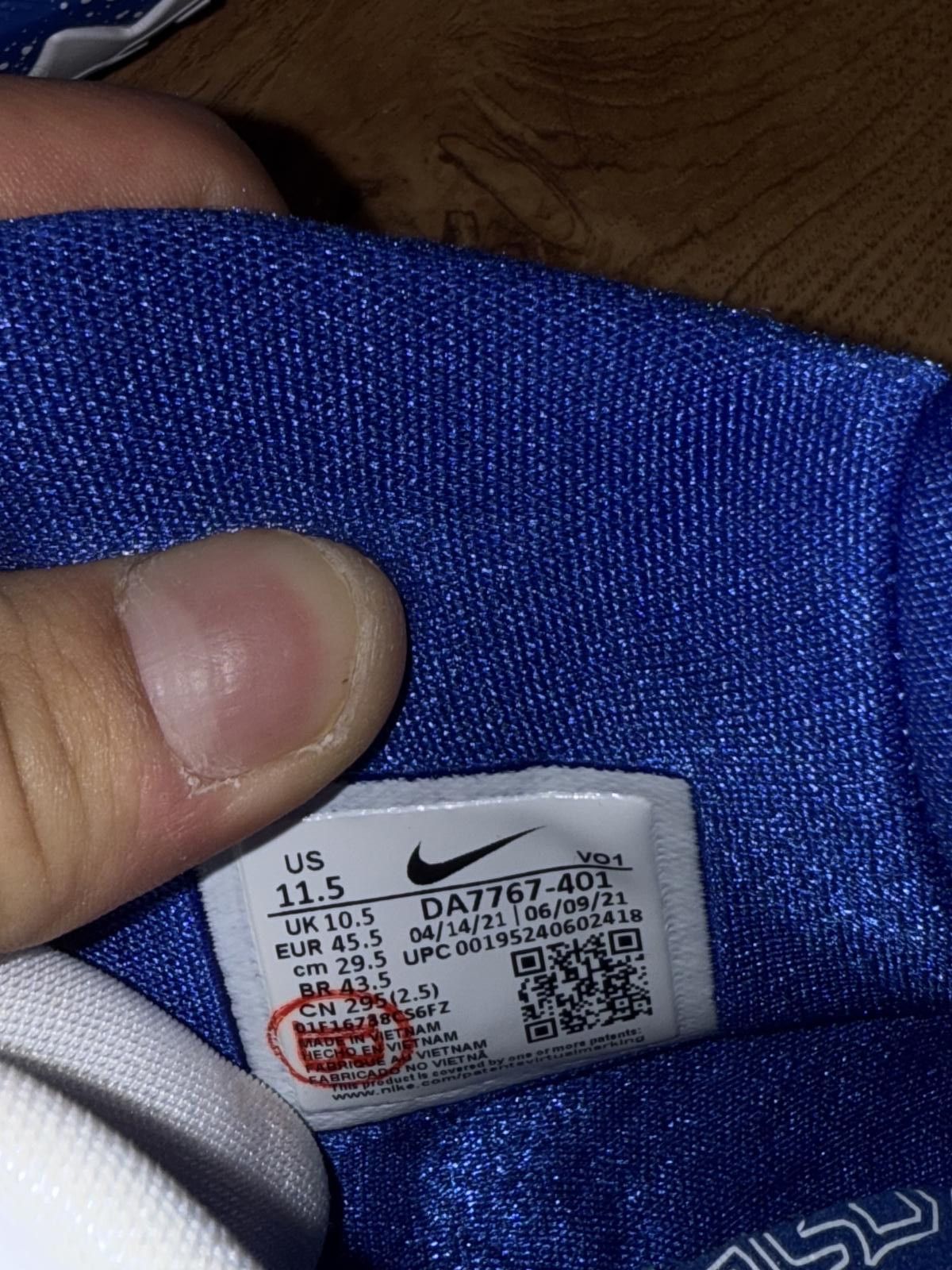 Nike Nike Kyrie 7 TB Game Royal Size US 11.5 / EU 44-45 - 12 Thumbnail
