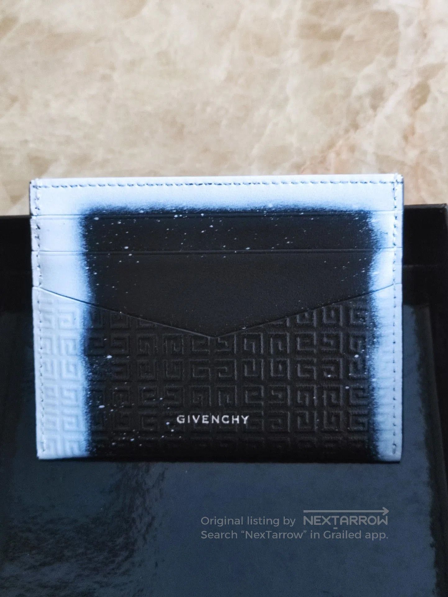 Givenchy Givenchy Chito Collaboration Graffiti Card Case. Size ONE SIZE - 3 Thumbnail