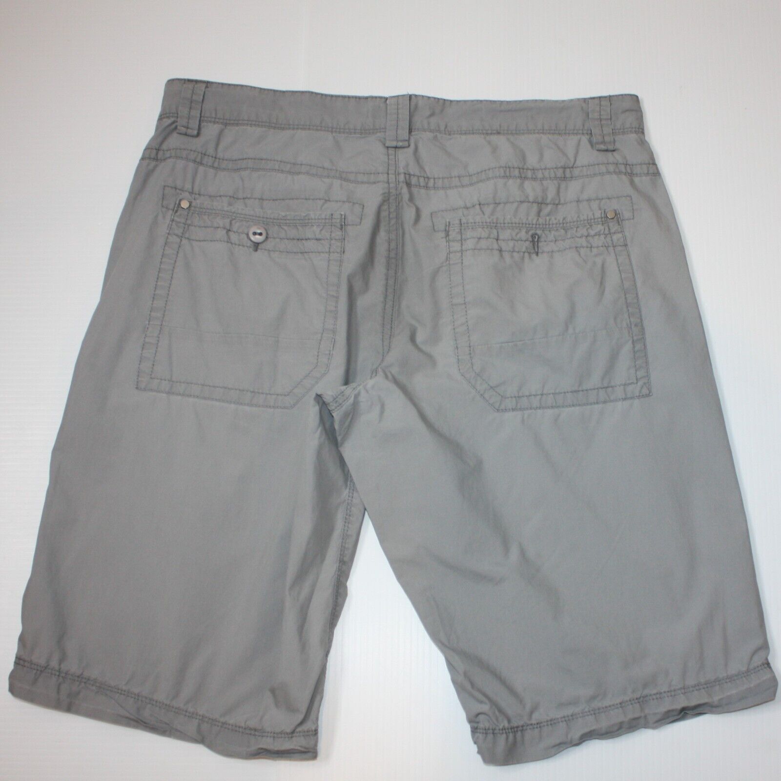 RW&CO. RW & Co. Men's Basic Walking Shorts in Gray Color size 34 Size US 34 / EU 50 - 2 Thumbnail