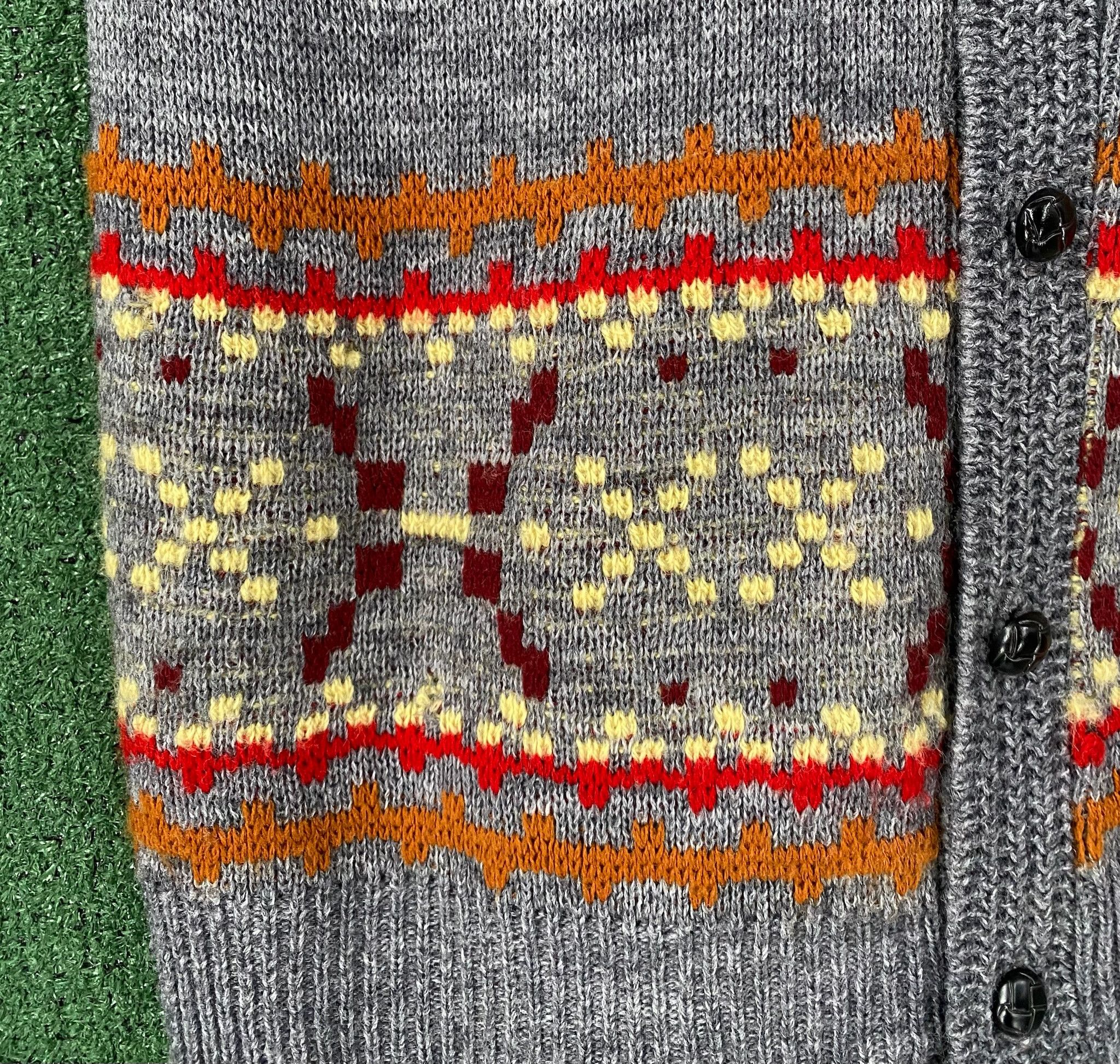 Vintage 70’s Fair Isle Patterned Wool Button Up Sweater Vest Medium Size M / US 6-8 / IT 42-44 - 3 Thumbnail