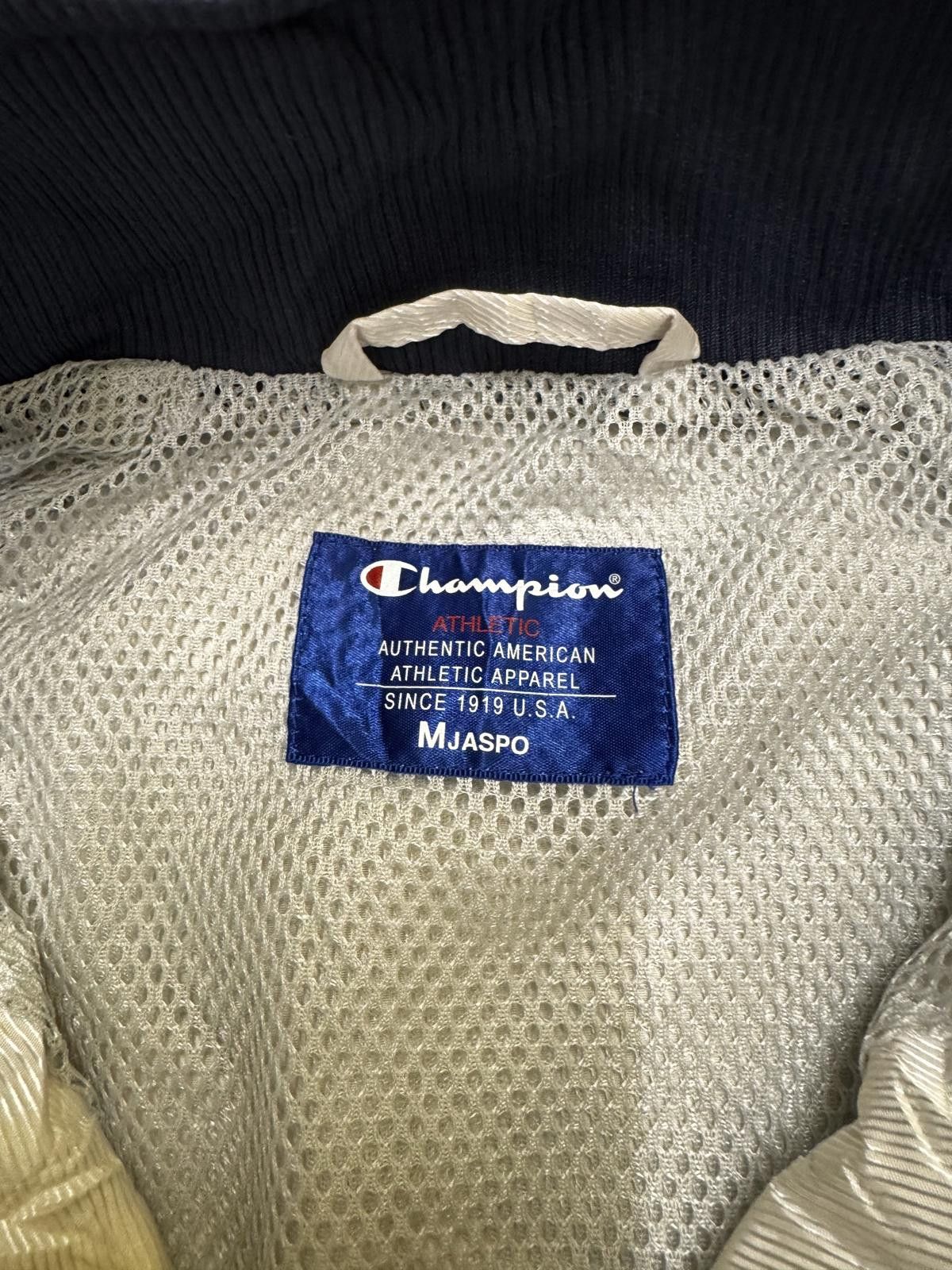 Champion Champion White Athletic Jacket with Hood Size US M / EU 48-50 / 2 - 3 Thumbnail