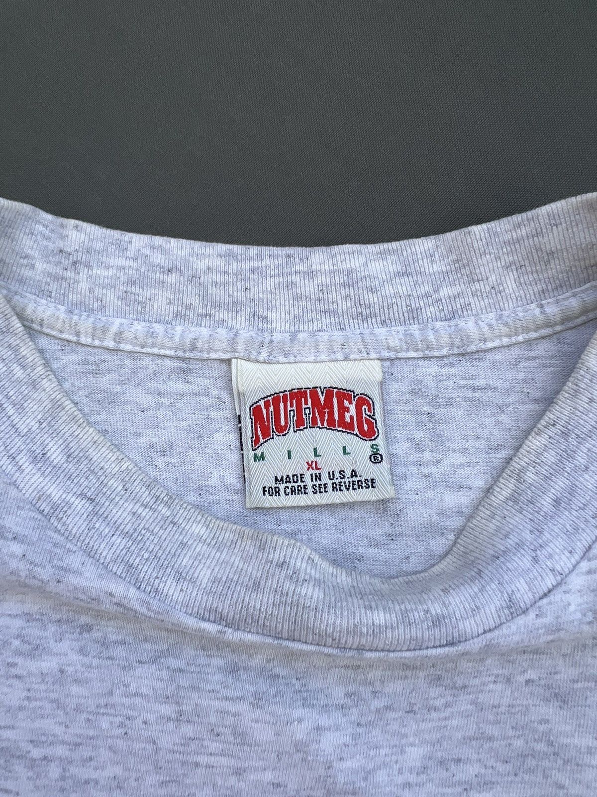 NBA × Nutmeg × Vintage Vintage nutmeg chicago bulls t shirt made in usa Size US XL / EU 56 / 4 - 4 Thumbnail