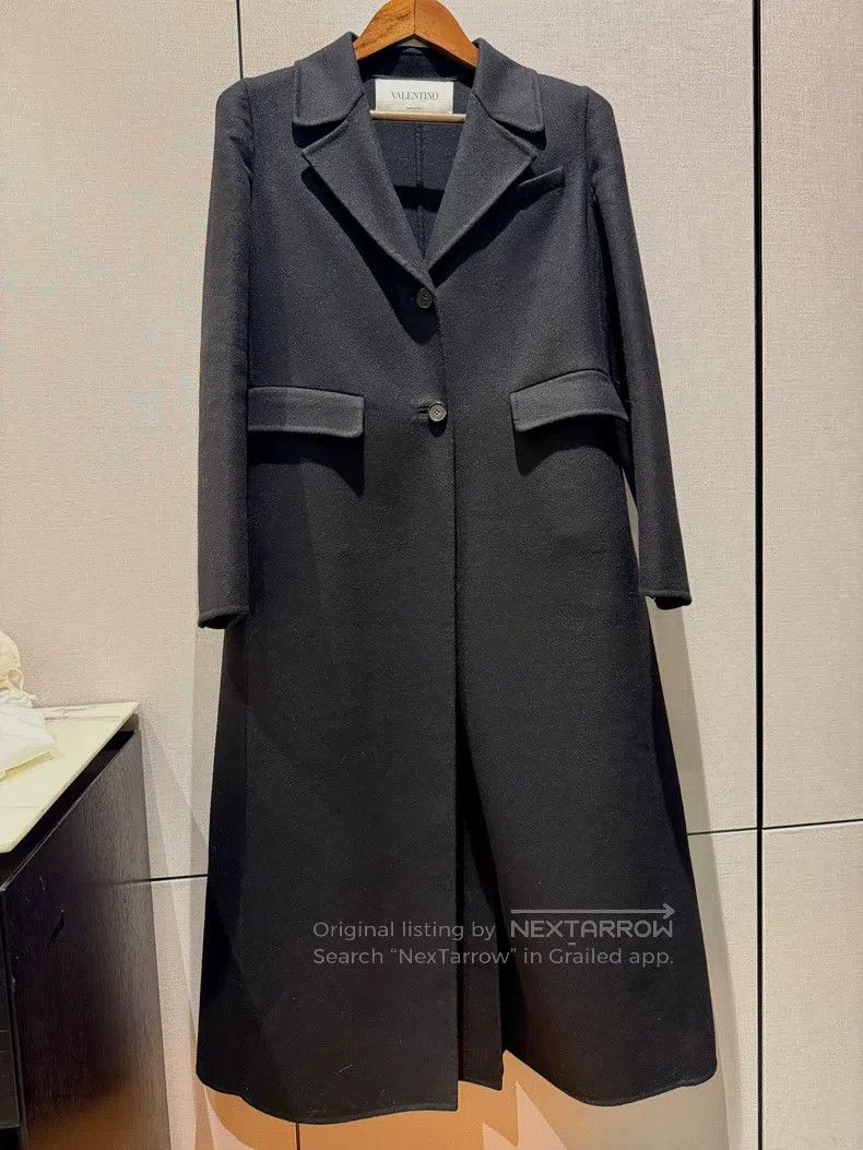 Valentino Valentino Woolen long coat Size XS / US 0-2 / IT 36-38 - 1 Thumbnail