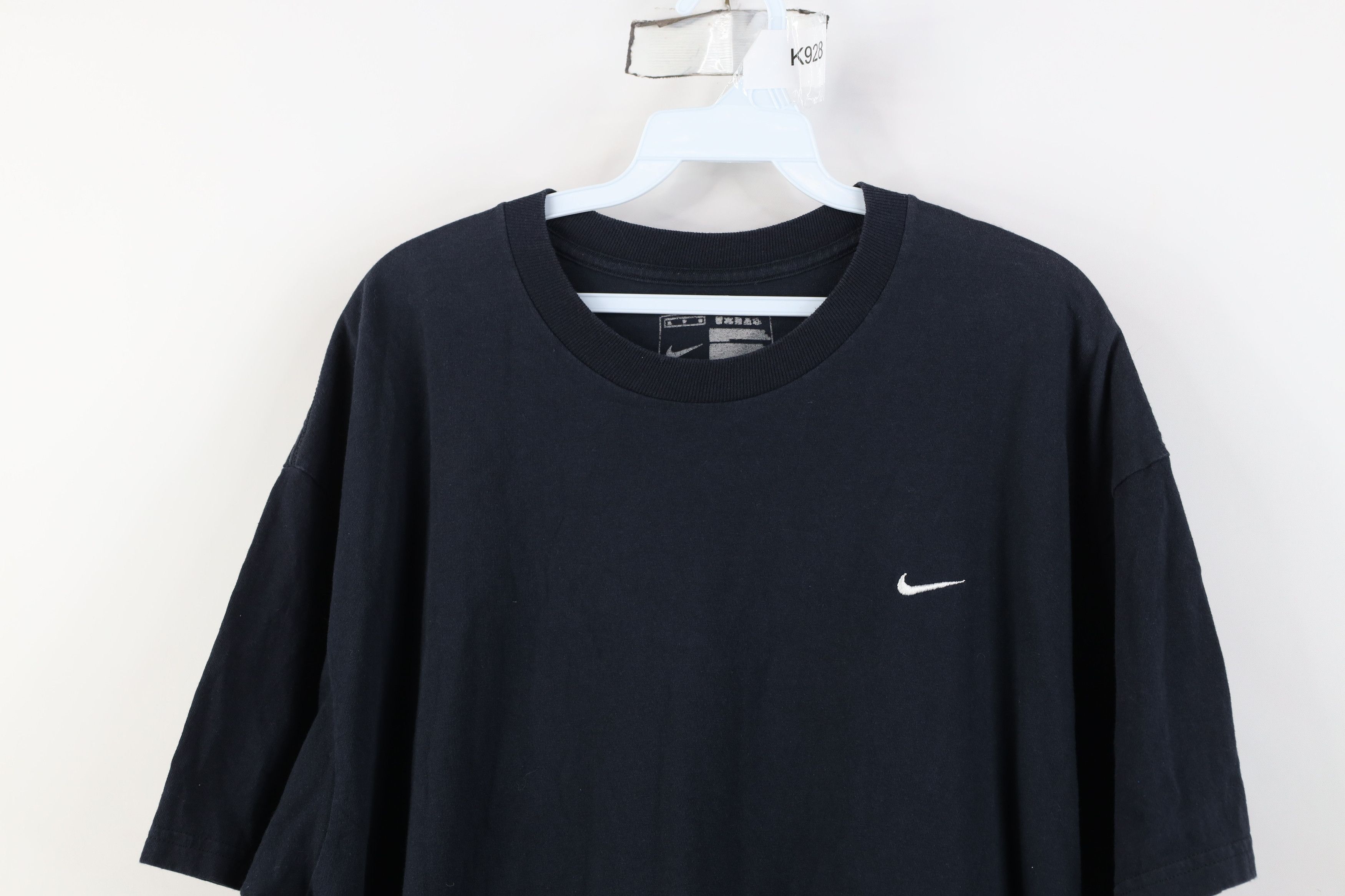 Nike Vintage Nike Mini Swoosh Short Sleeve T-Shirt Navy Blue Size US XL / EU 56 / 4 - 2 Thumbnail