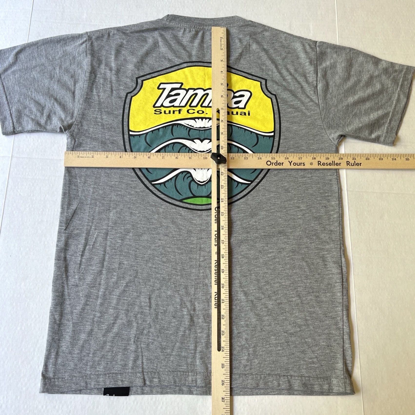 Vintage Tamba Surf Co. Shops Kauai Hawaii Islands ‘Breaking Wave’ Shirt M Gray Short Sleeve Crew Neck Logo 90s Beach Hawaiian Tropical Men M & M Shirt Size US M / EU 48-50 / 2 - 3 Thumbnail