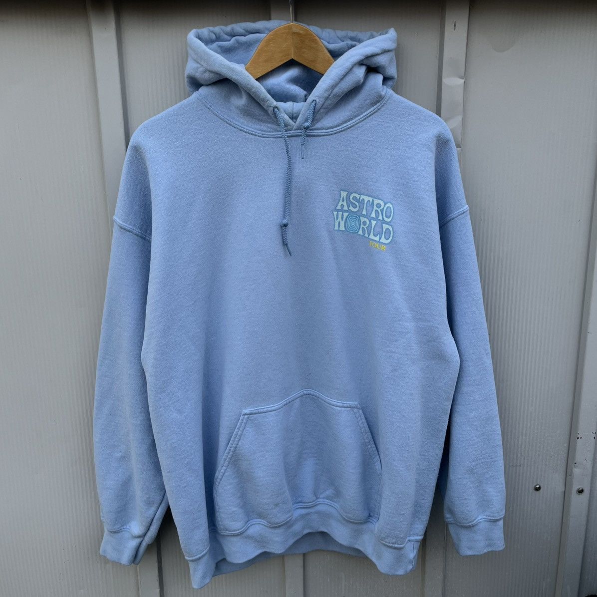 Travis Scott Travis Scott ASTROWORLD Wish You Were Here Tour Staff Hoodie Size US M / EU 48-50 / 2 - 2 Thumbnail