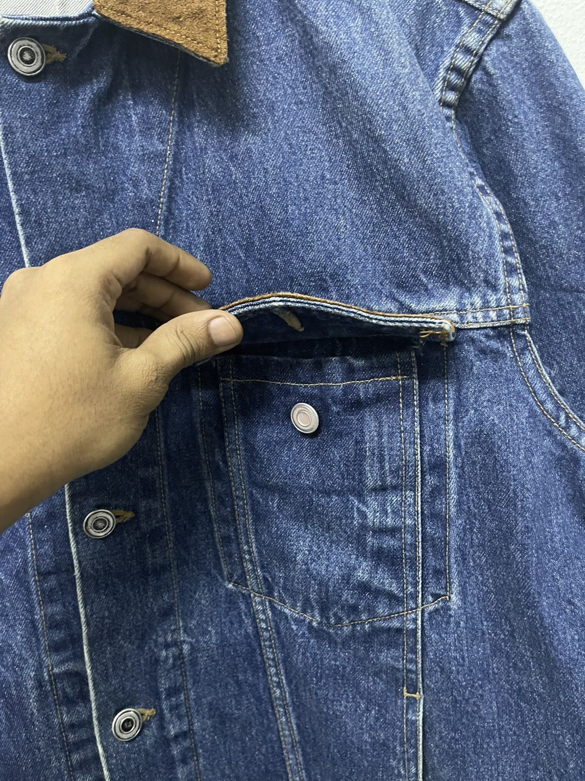 20471120 × Japanese Brand VINTAGE MR CHAMBRAY DENIM MIX LEATHER JACKET NAVAJO NATIVE Size US L / EU 52-54 / 3 - 7 Thumbnail
