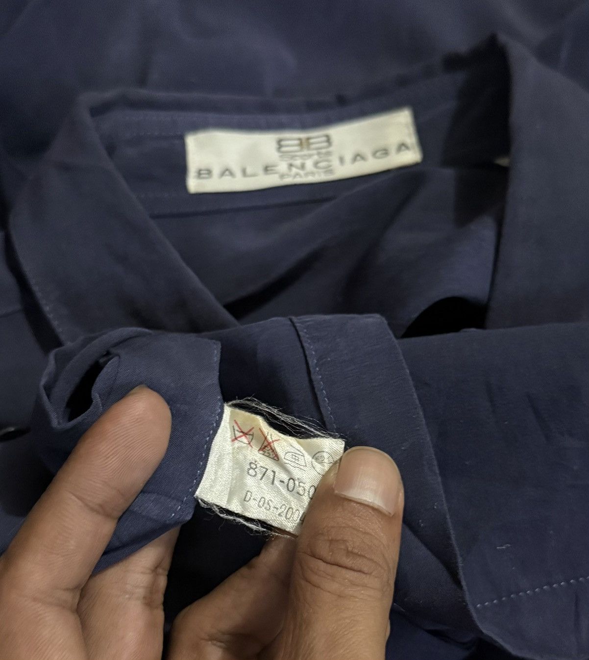 Balenciaga Balenciaga Long-sleeve Button-down Shirt Featuring Vintage Size US M / EU 48-50 / 2 - 10 Thumbnail