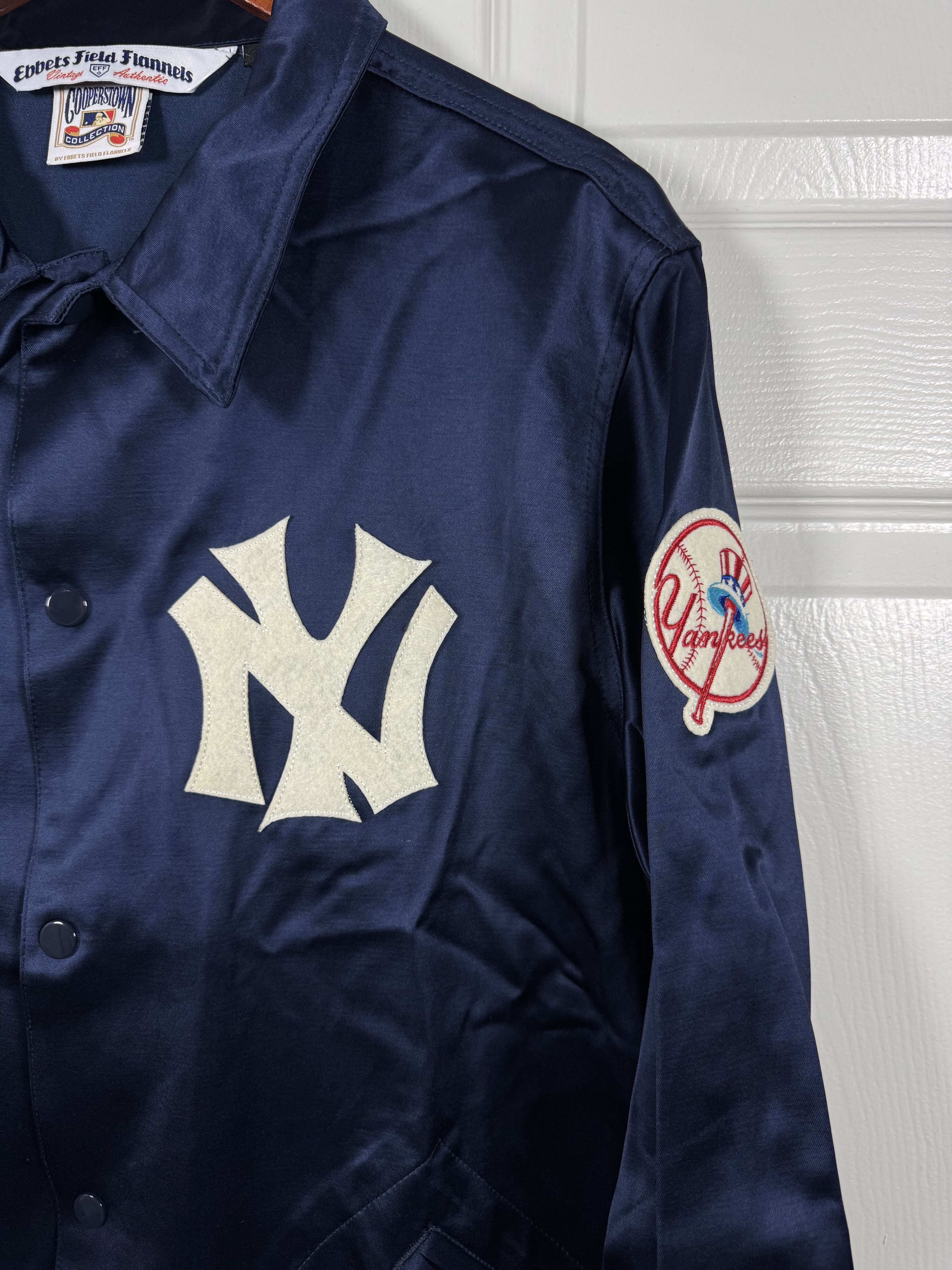 Ebbets Field Flannels New York Yankees 1946 Satin Windbreaker Jacket Navy Size US L / EU 52-54 / 3 - 3 Thumbnail