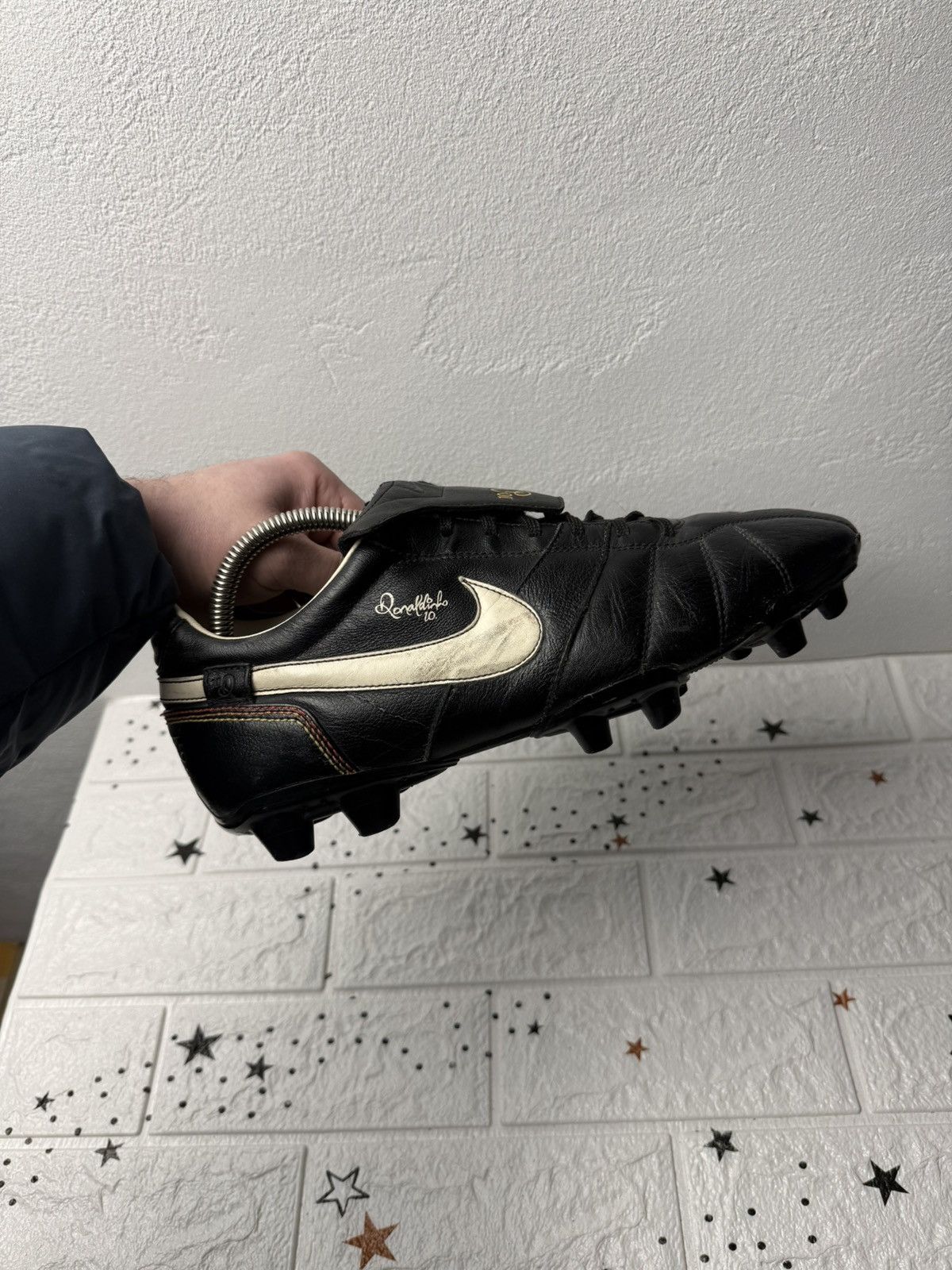 Nike NIKE TIEMPO RONALDINHO FG ELITE US10 UK9 EUR44 CLEATS BOOTS Size US 10 / EU 43 - 1 Thumbnail