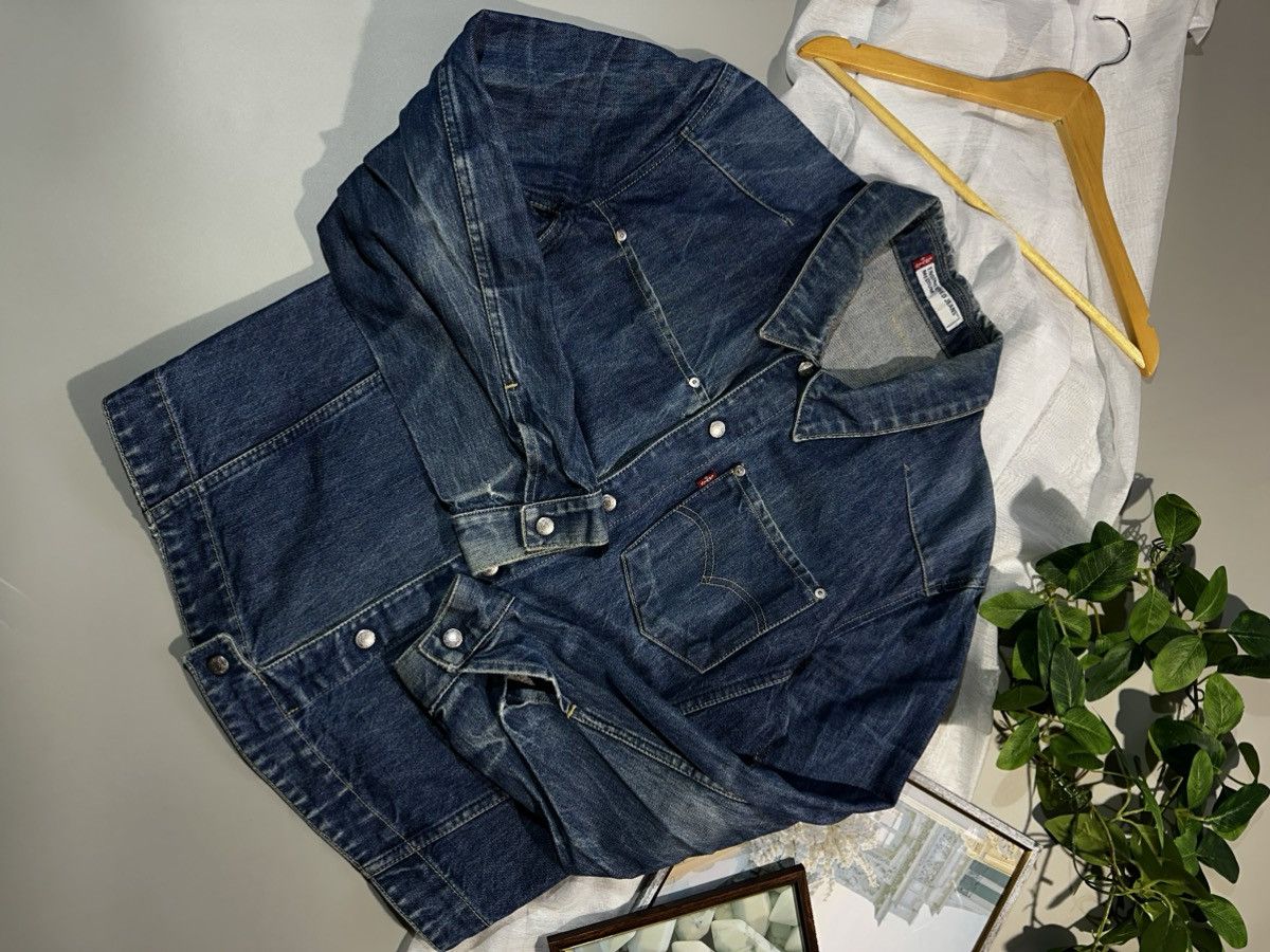 Levi's Vintage Clothing Levis Denim Jacket Trucker Tupe lll Blue Wash Overshirt Size US M / EU 48-50 / 2 - 4 Thumbnail
