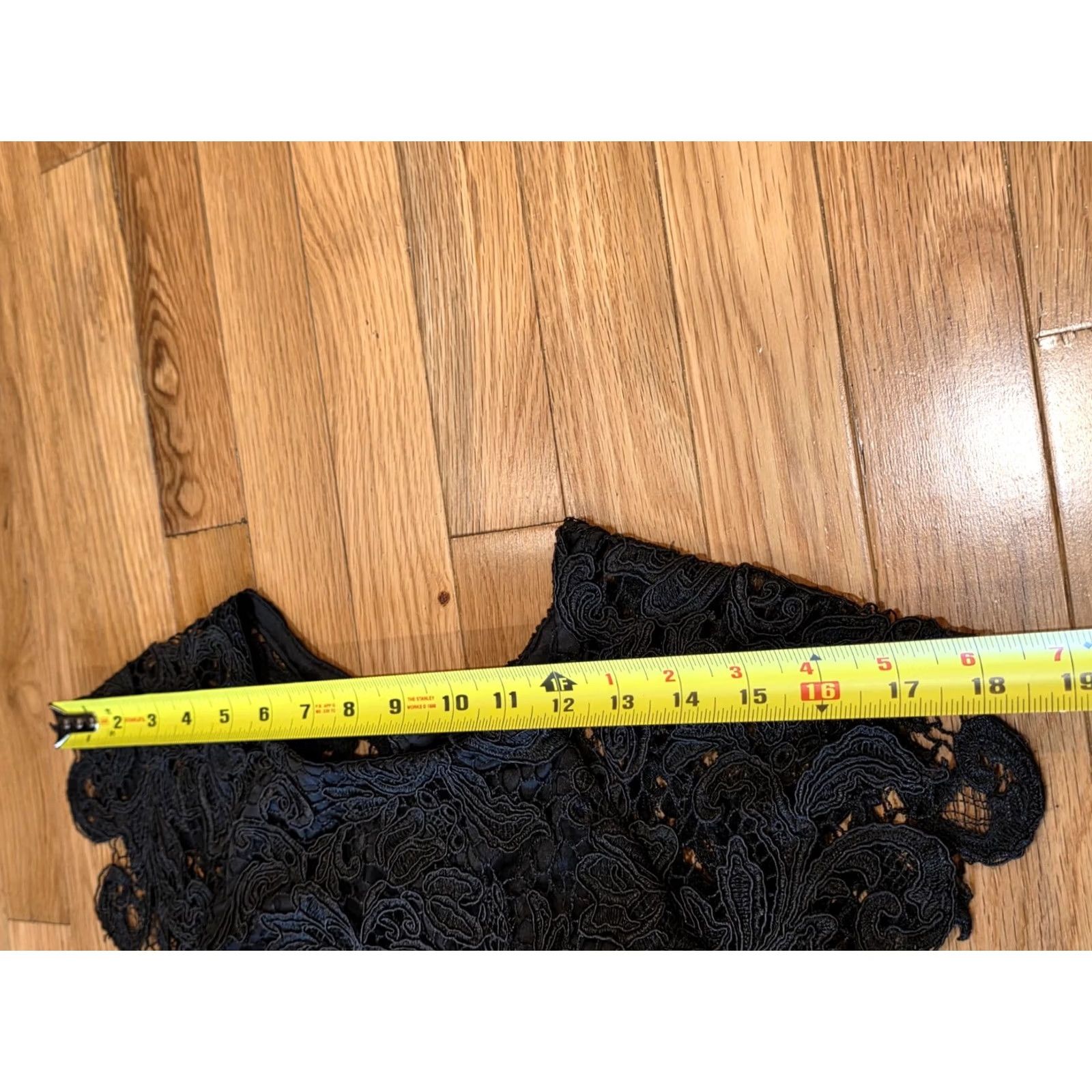 Vintage Heaven Mini Dress Women's XS Black Cutout Back Floral Lace Sleeveless Round Neck Party Cocktail Size XS / US 0-2 / IT 36-38 - 6 Thumbnail