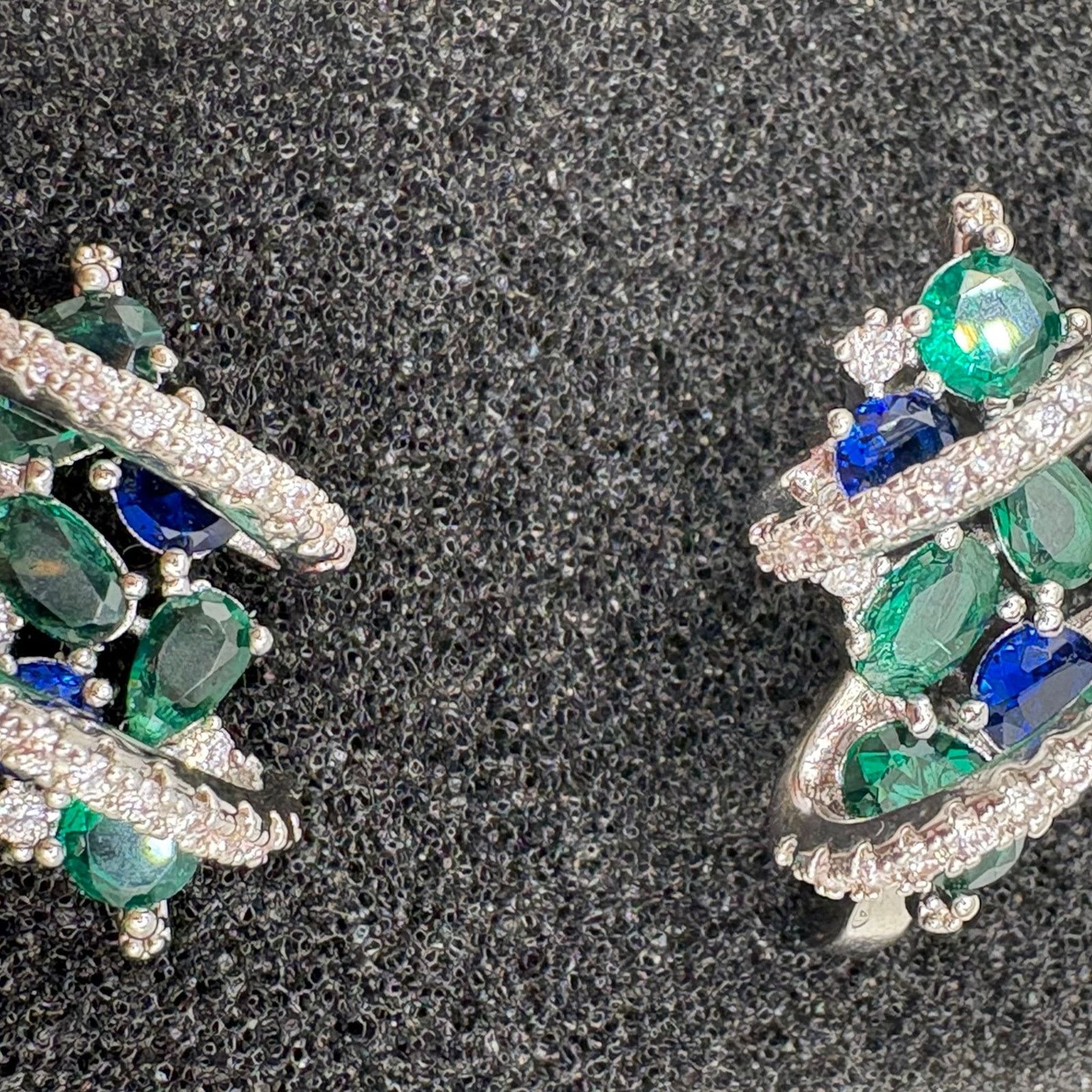 Other Blue & Emerald Green Leverback Earrings Silver Rhodium plate Size ONE SIZE - 2 Thumbnail