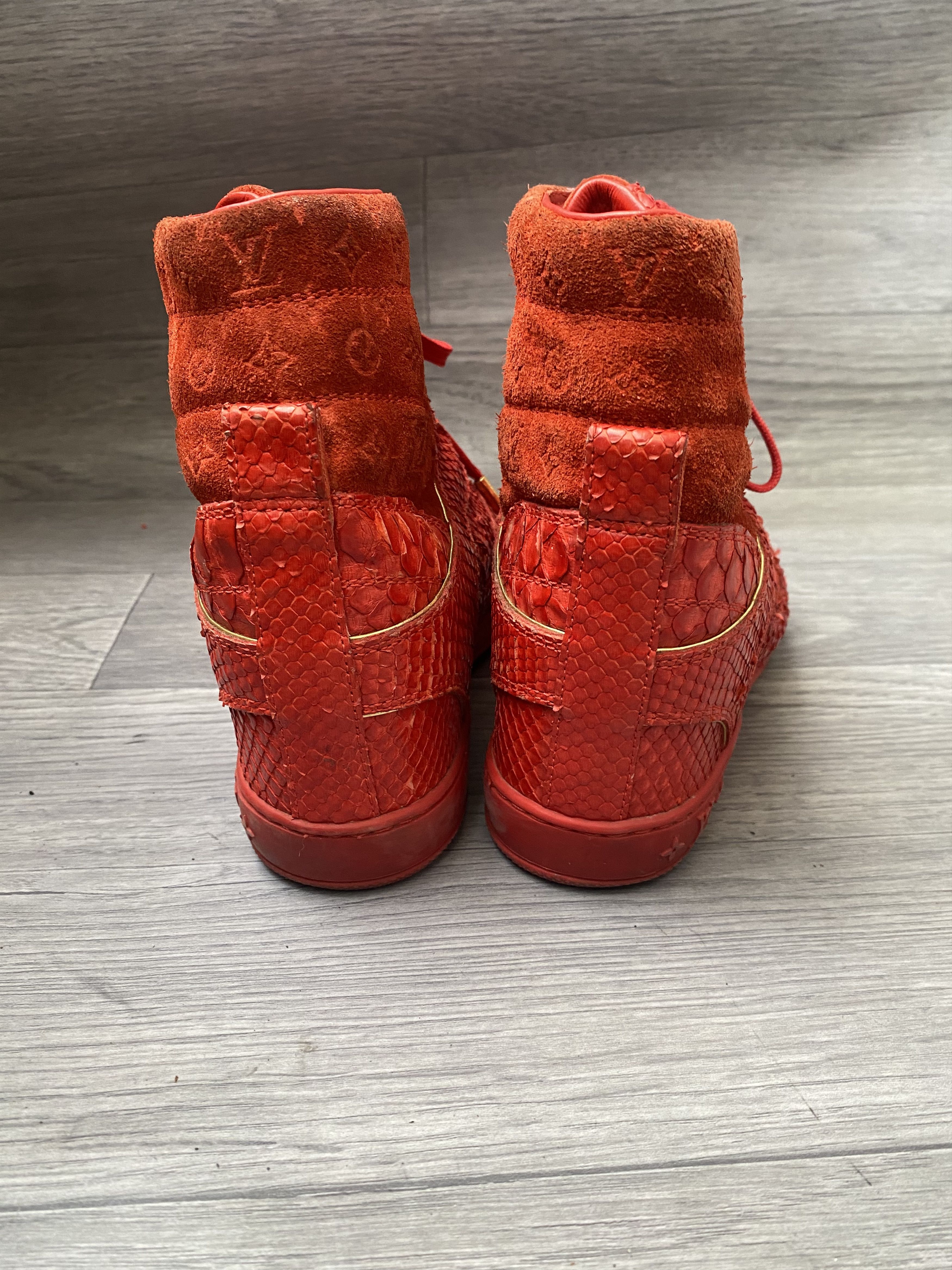 Designer × Louis Vuitton Louis vuitton wedge monogram sneaker boots sz 36 Size US 6 / IT 36 - 10 Thumbnail
