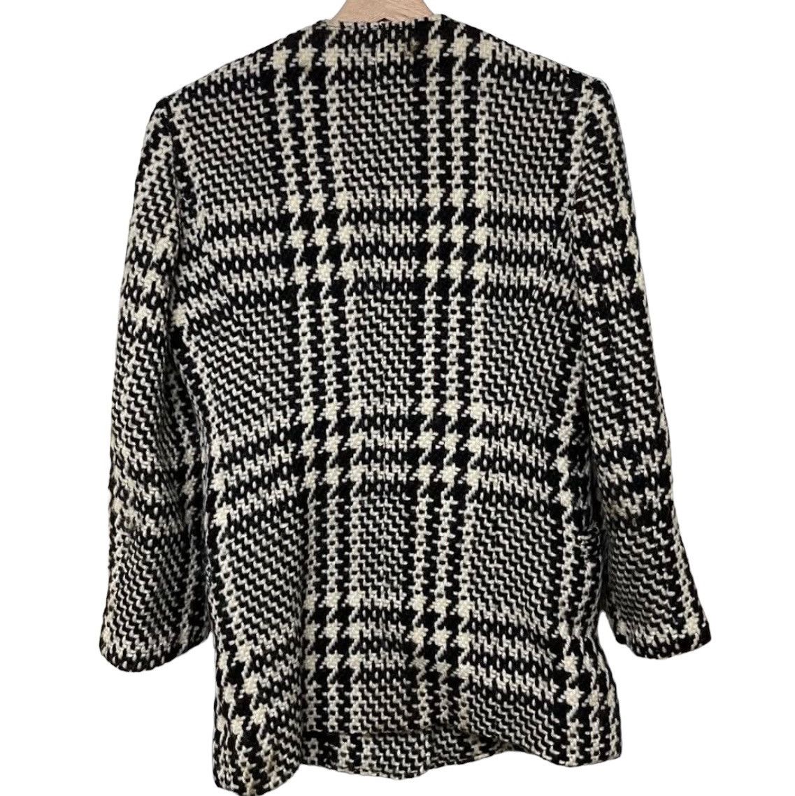 Issey Miyake × Japanese Brand × Vintage Vintage IS Issey Miyake Houndstooth Knit Women’s Coat Size S / US 4 / IT 40 - 6 Thumbnail