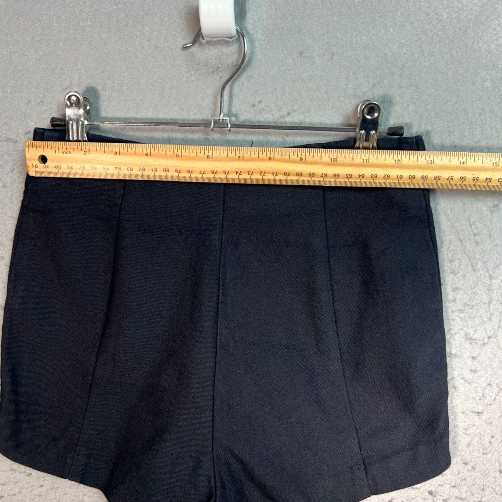 Bdg BDG Womens 24 Black High-Rise Shorts Front Zip Closure Size 42" / US 20 - 5 Thumbnail