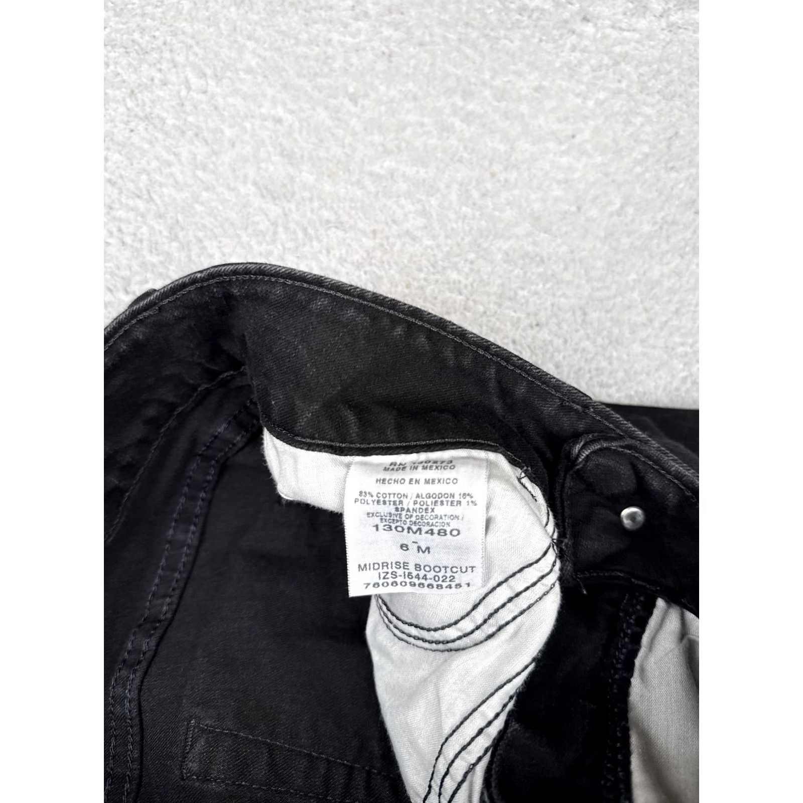 Vintage Riders by Lee Womens Bootcut Jeans Black Dark Wash Mid Rise Stretch 28x33 5-Pocket Denim Zipper Button Embroidered Back Pockets N/A Size 30" / US 8 / IT 44 - 7 Thumbnail