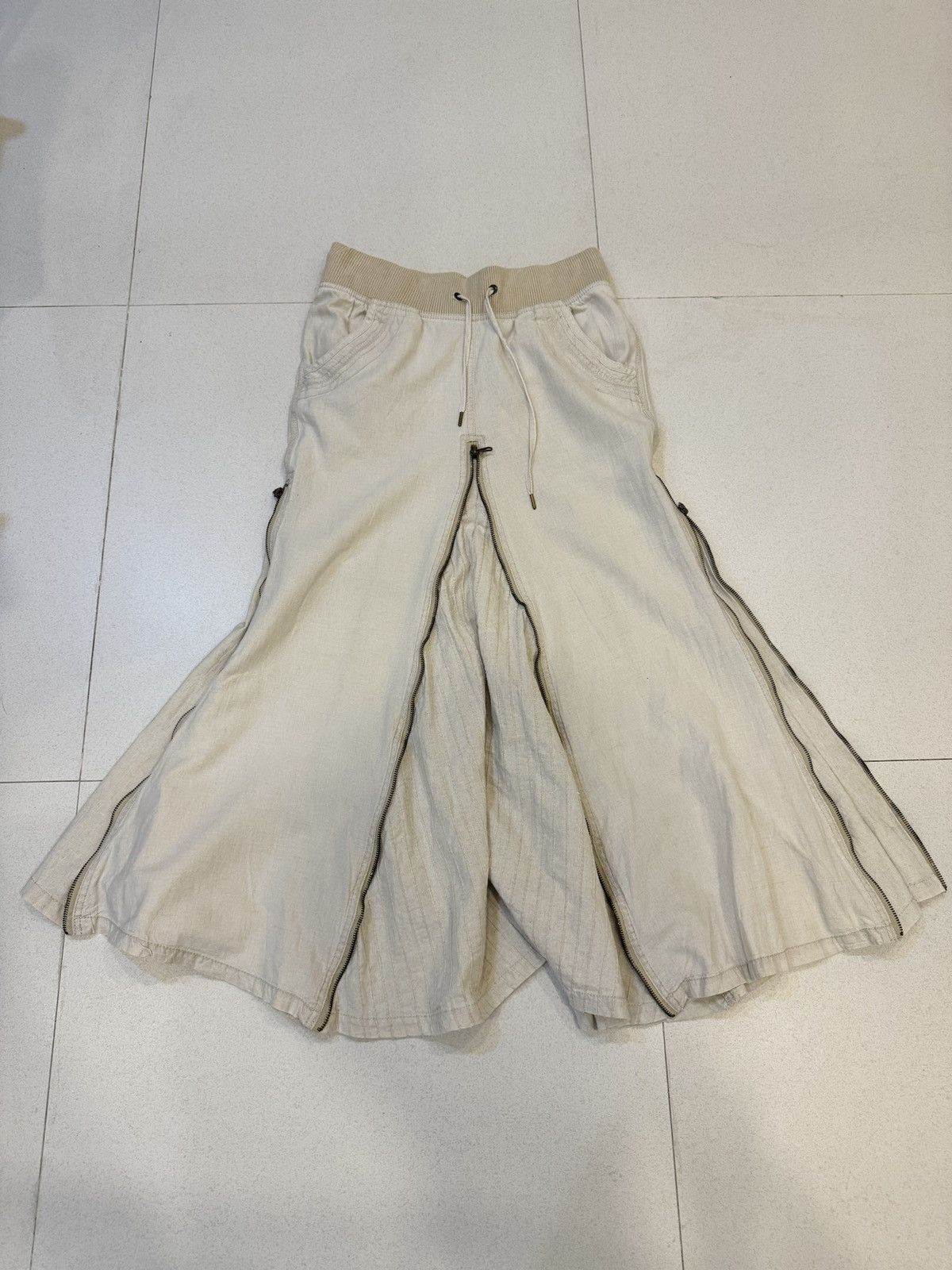 Hysteric Glamour × Japanese Brand GOA Multi Zip Skirt Size 27" / US 4 / IT 40 - 1 Thumbnail