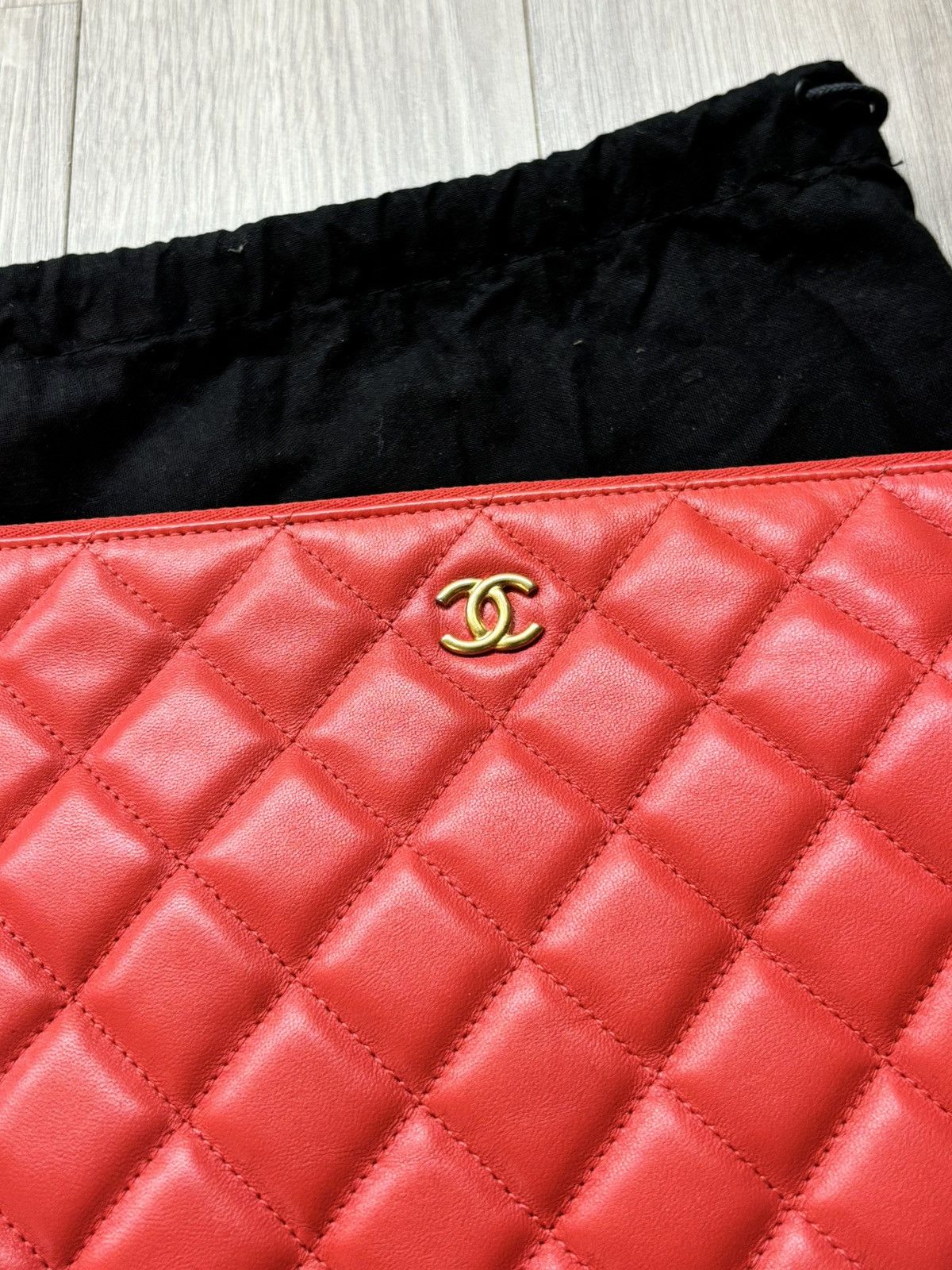 Chanel CHANEL LAMBSKIN MEDIUM CLUTCH Size ONE SIZE - 2 Thumbnail