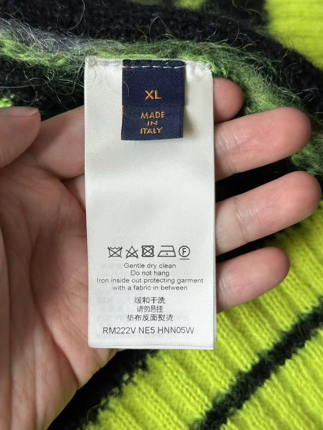 Louis Vuitton × Virgil Abloh Louis Vuitton Multicolor Mohair Monogram Cardigan Size US XL / EU 56 / 4 - 4 Thumbnail