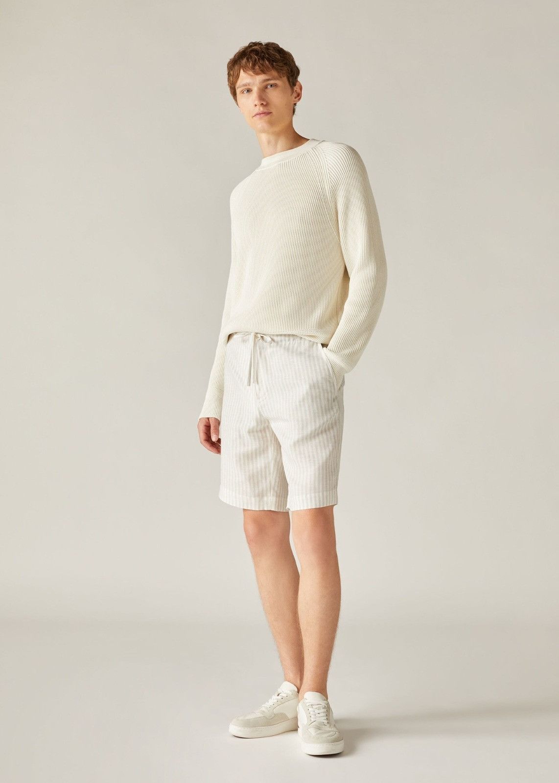Loro Piana o1srvl11e1024 Flat Bermuda Shorts in White/Beige Size US 36 / EU 52 - 2 Thumbnail