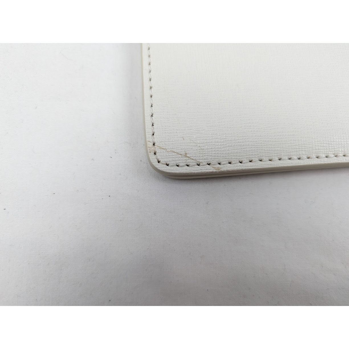 Off-White o1rshd1 Size: OS / Printed Flat Pouch in White Size ONE SIZE - 5 Thumbnail