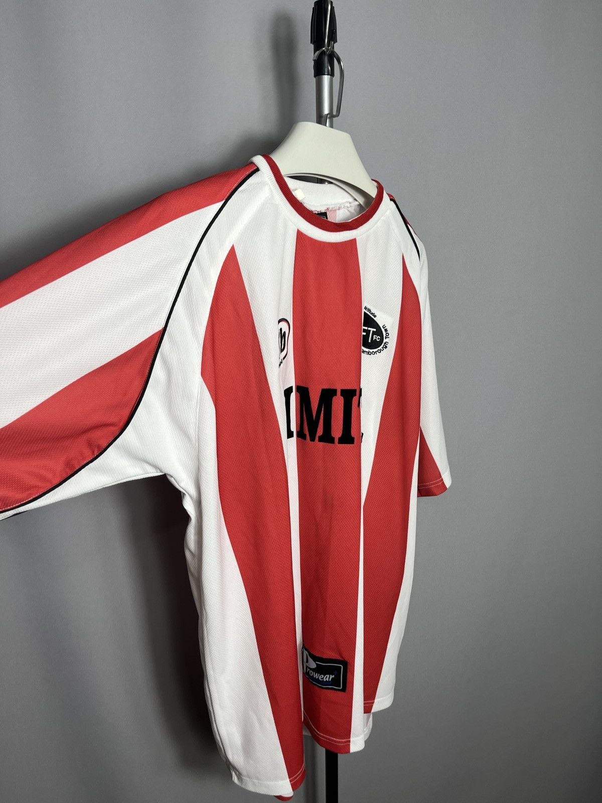 Sports Specialties Branded 2002 - 2003 Farnborough FC home AIMITA Football Size US XL / EU 56 / 4 - 4 Thumbnail