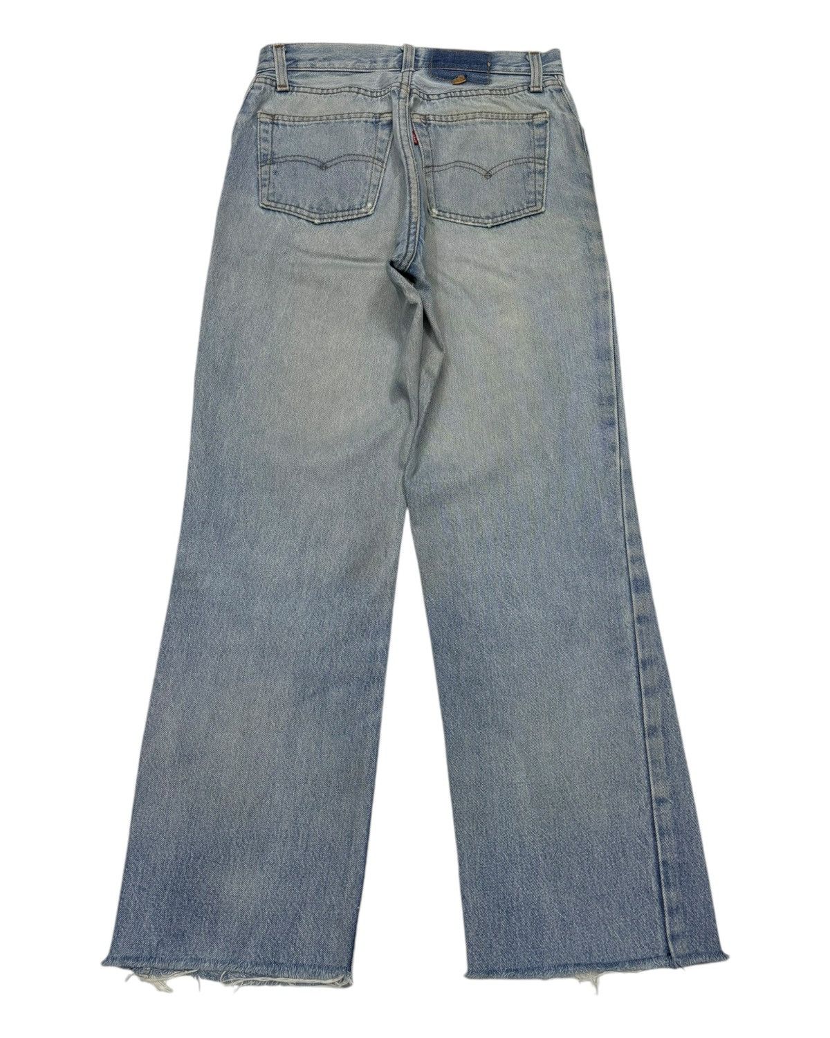 Levi's VINTAGE LEVIS 501 DISTRESSED DENIM RELEASE HEM JEANS Size 27" / US 4 / IT 40 - 2 Thumbnail