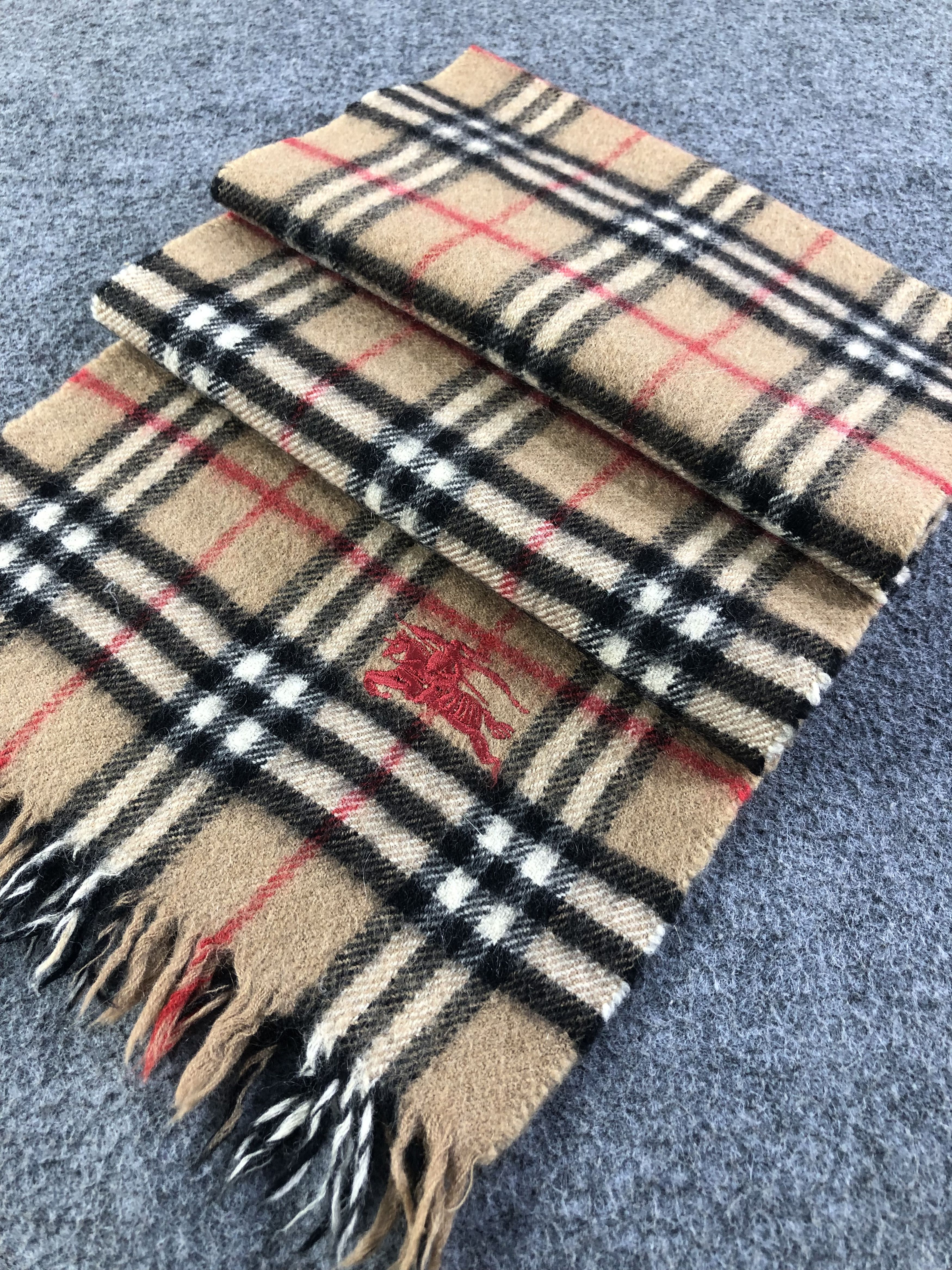 Burberry Vintage Burberrys Scarf / Muffler / Neckwear Size ONE SIZE - 3 Thumbnail