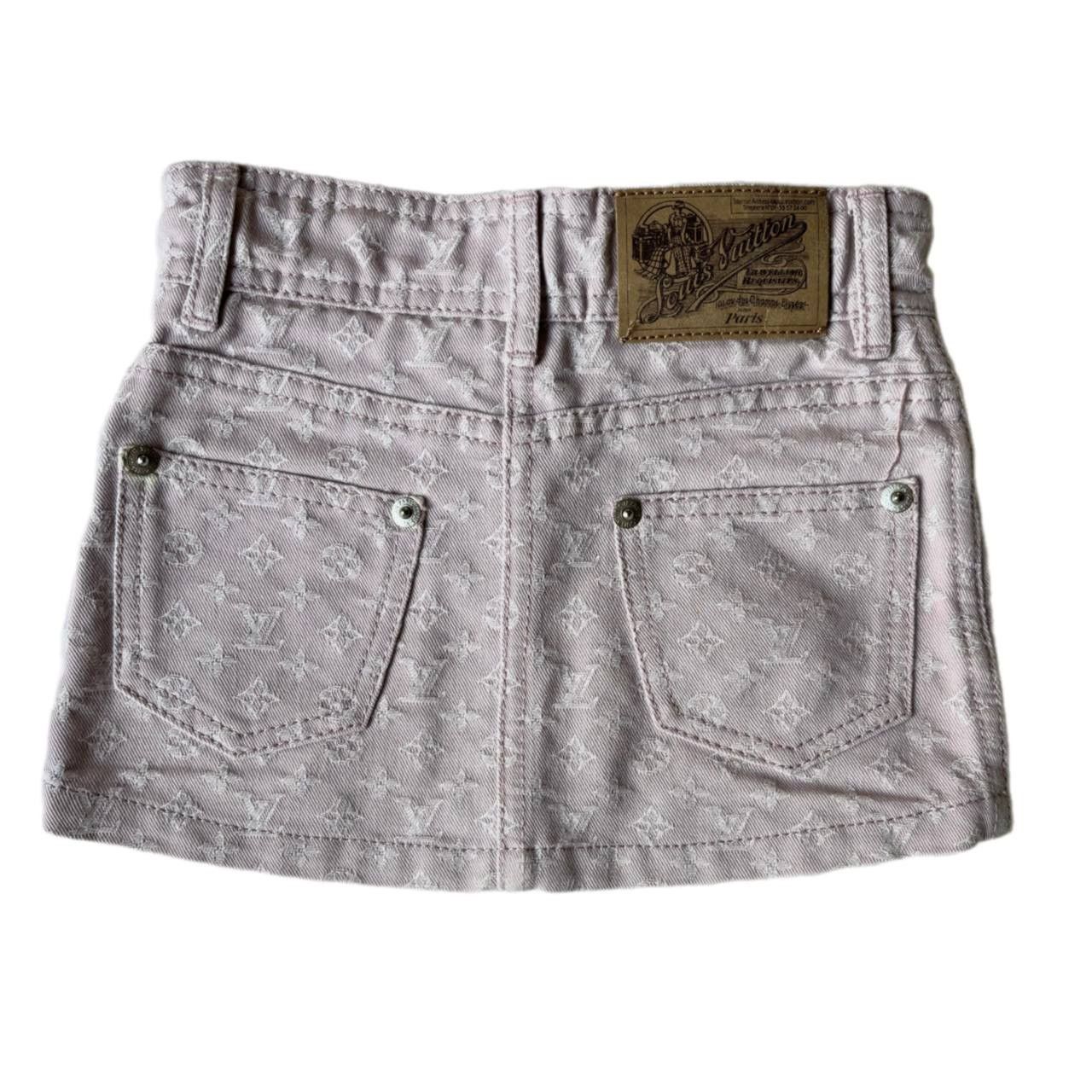 Louis Vuitton Louis Vuitton baby pink skirt Size 26" / US 2 / IT 38 - 2 Thumbnail