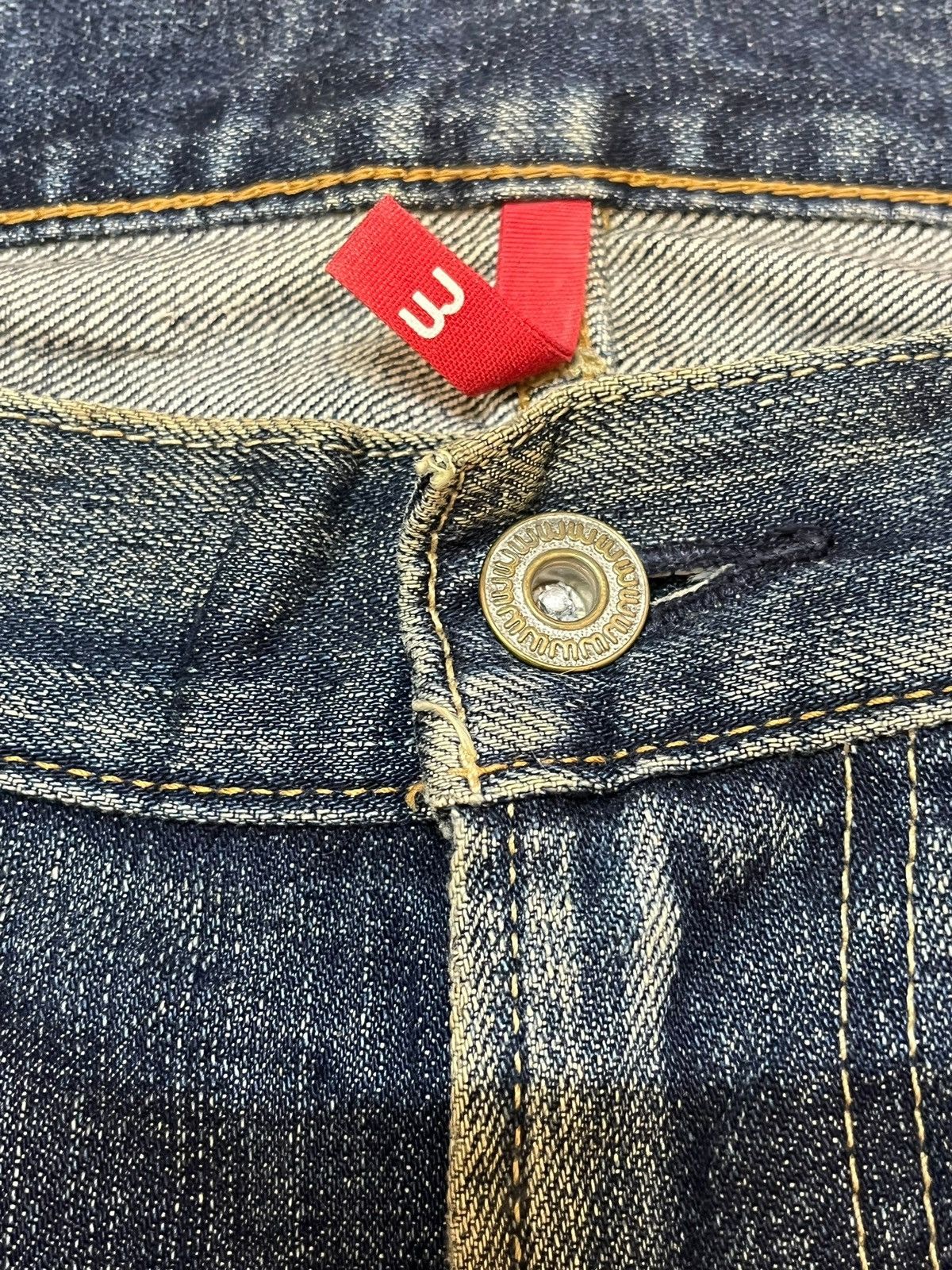 Jun Takahashi × Uniqlo Vintage UJ Mudwash Distressed Denim Size US 39 - 5 Thumbnail