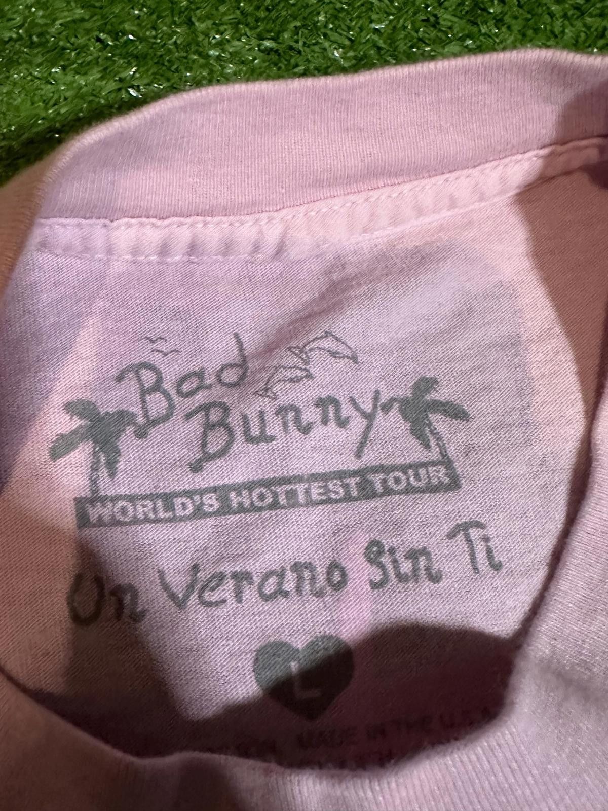 Other Bad Bunny World's Hottest Tour 2022 Un Verano Sin Ti Shirt Size ONE SIZE - 4 Thumbnail