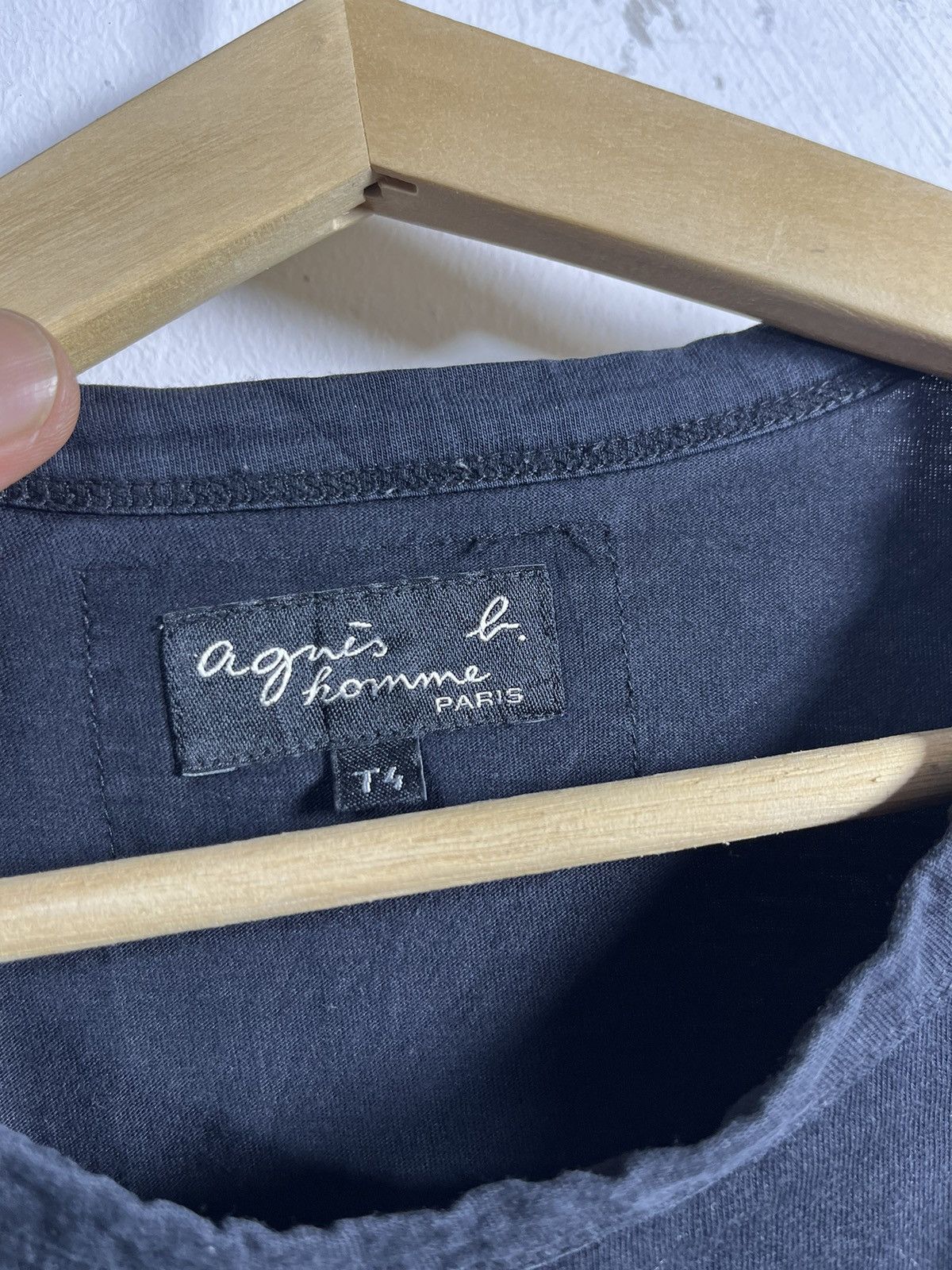 agnes b. 🔥Agnes b. “Friskies” Graphic - Rare Archive Size US L / EU 52-54 / 3 - 3 Thumbnail