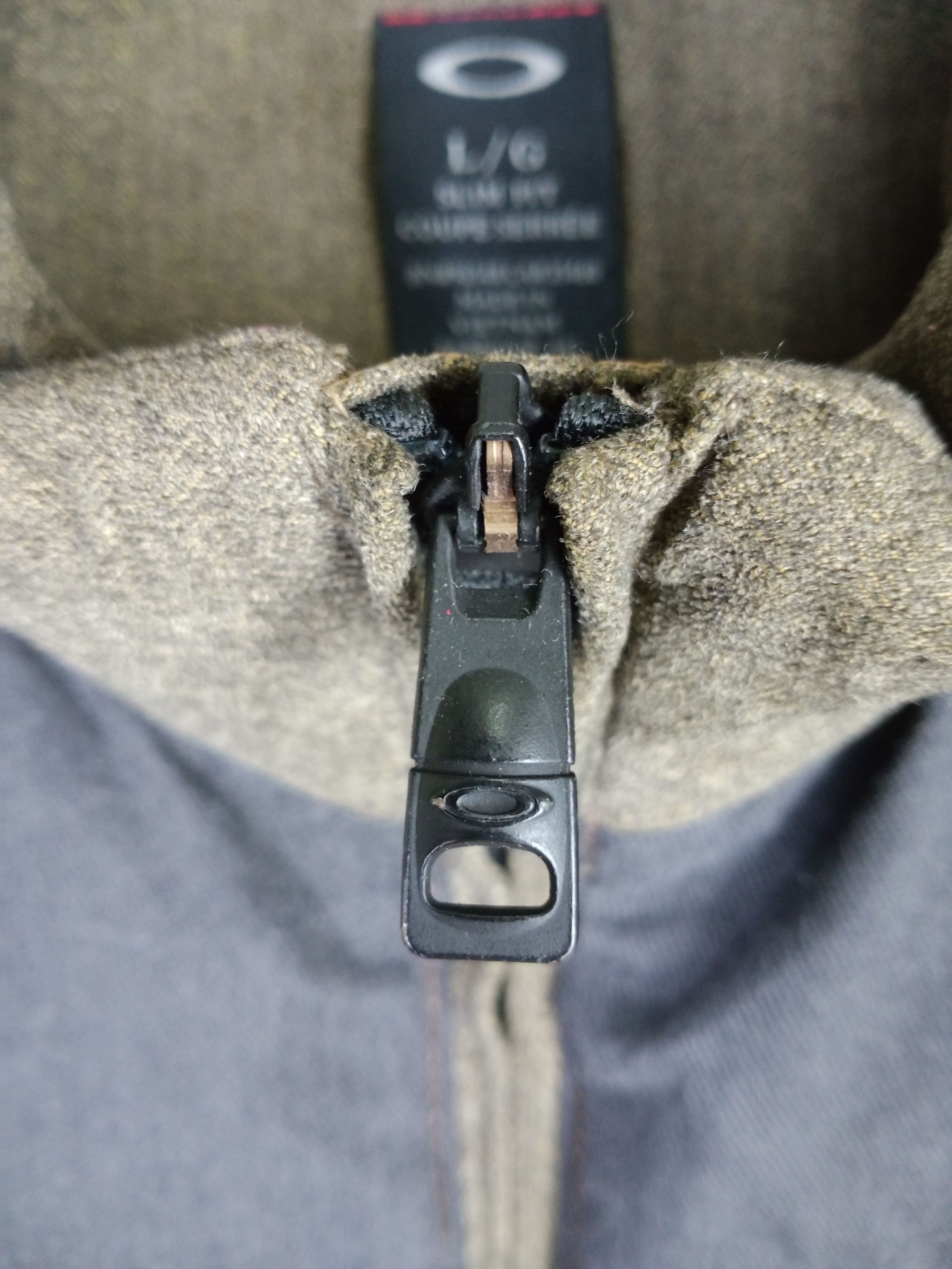 Oakley Rare Vintage OAKLEY Puffer Vest Size US L / EU 52-54 / 3 - 5 Thumbnail