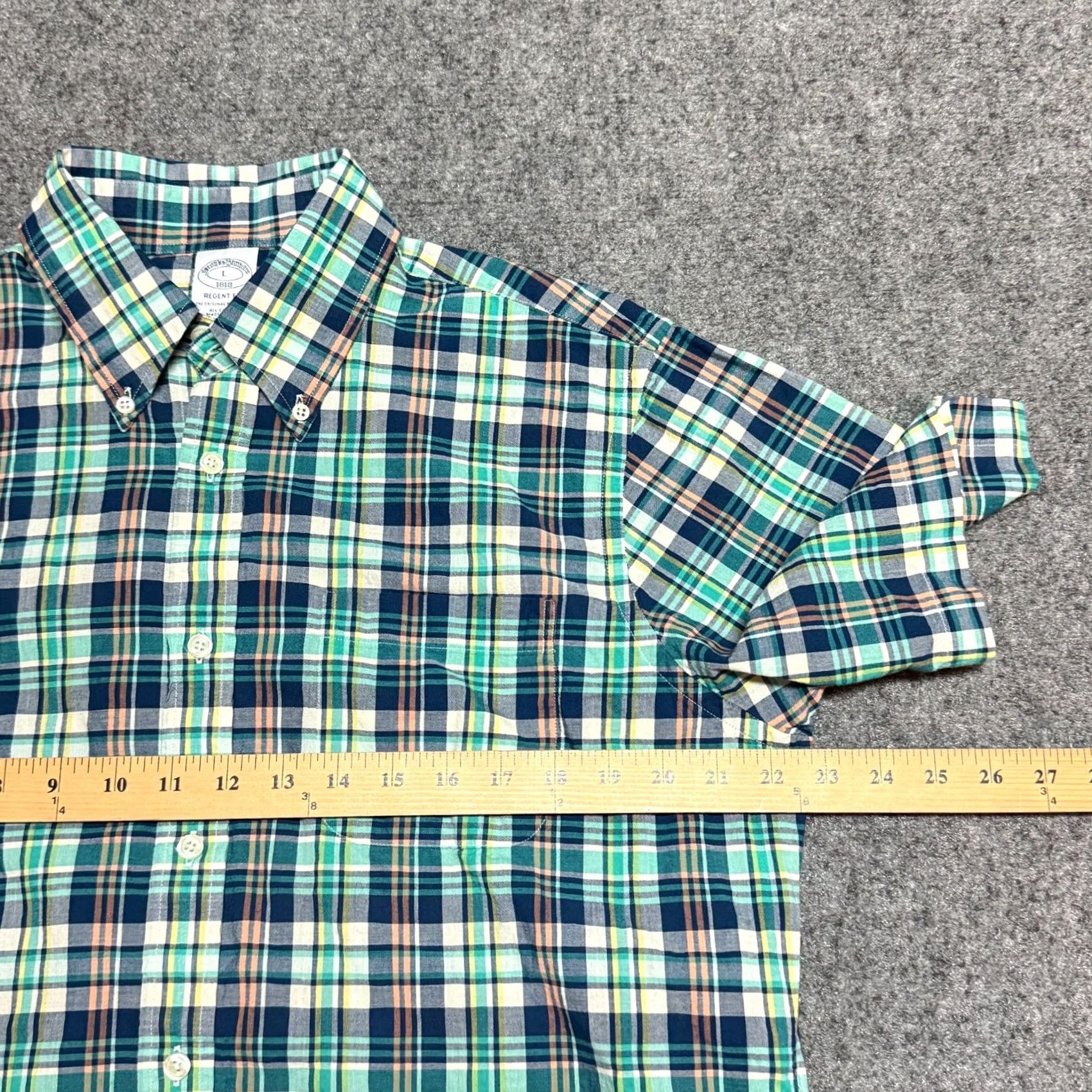 Brooks Brothers Brooks Brothers Shirt L Blue Plaid Cotton Regent Fit Short Sleeve India Madras Size US L / EU 52-54 / 3 - 5 Thumbnail