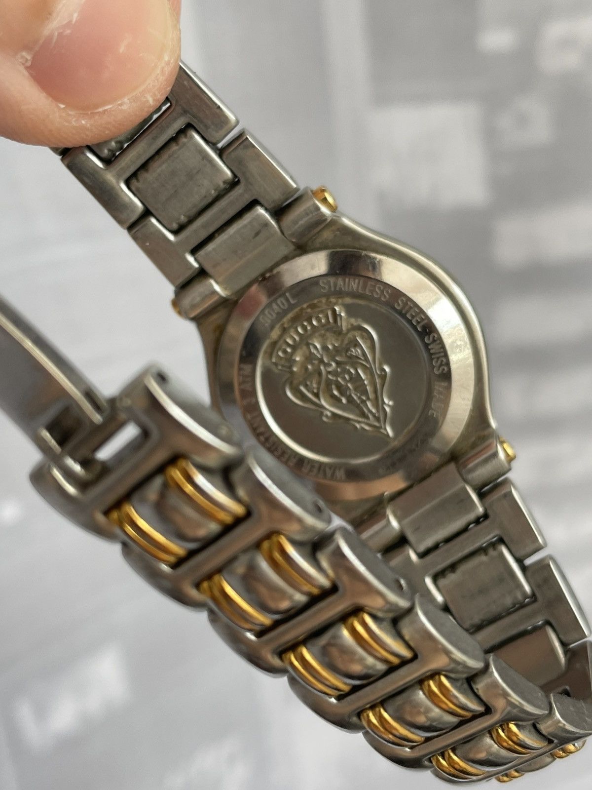 Gucci Gucci Watch 9000L Size ONE SIZE - 15 Thumbnail
