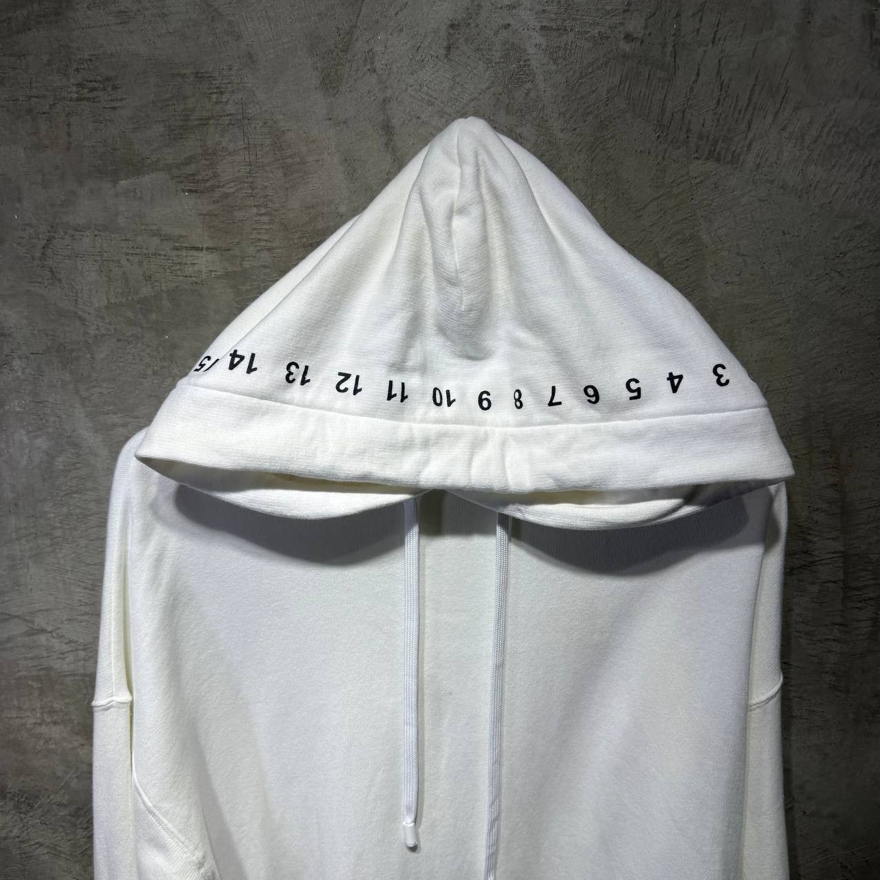 Maison Margiela Maison Margiela Number Hood. Hoodie Size US L / EU 52-54 / 3 - 2 Thumbnail