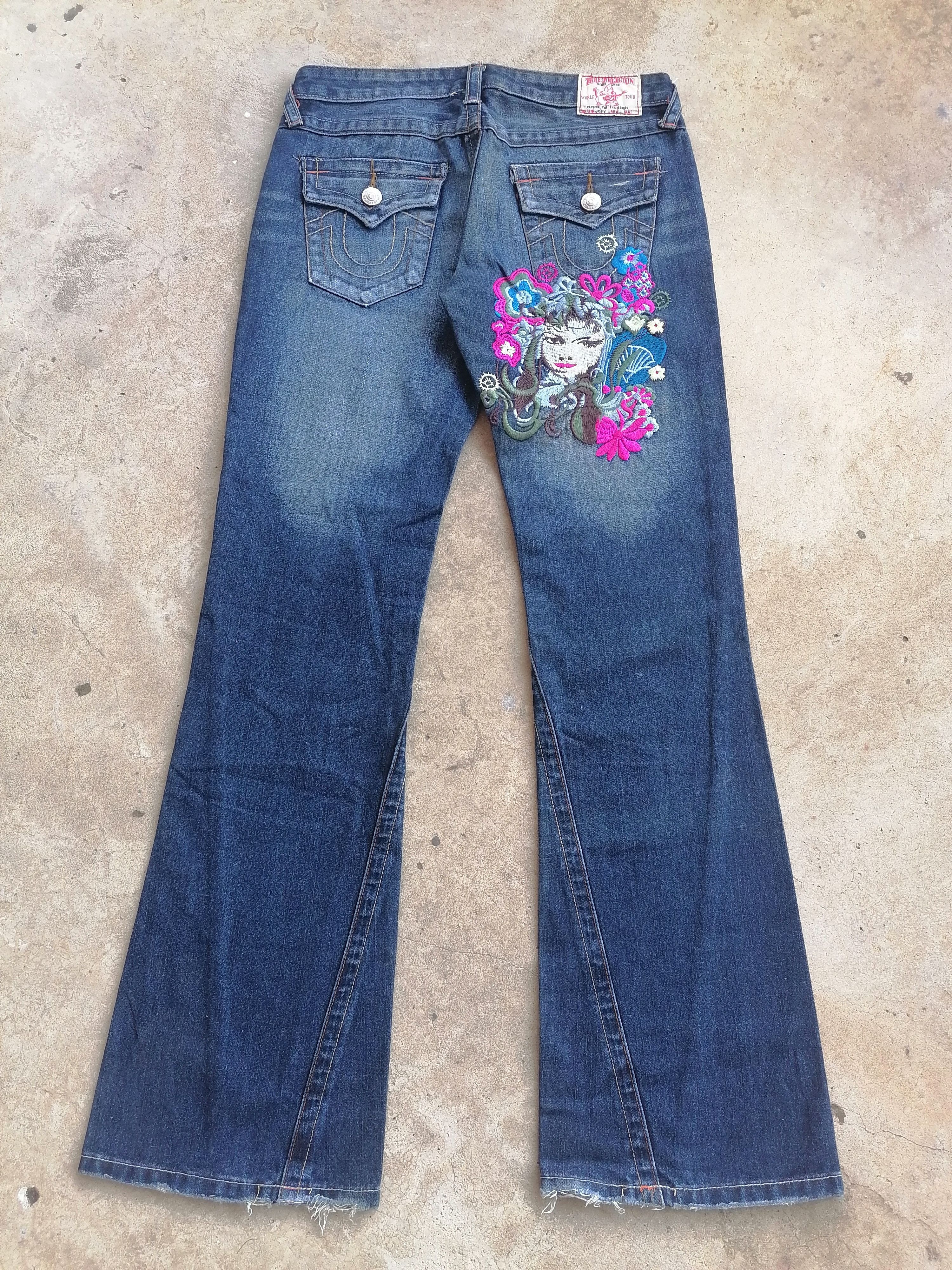 True Religion True Religion Joey Flared Jeans Size 28" / US 6 / IT 42 - 1 Thumbnail