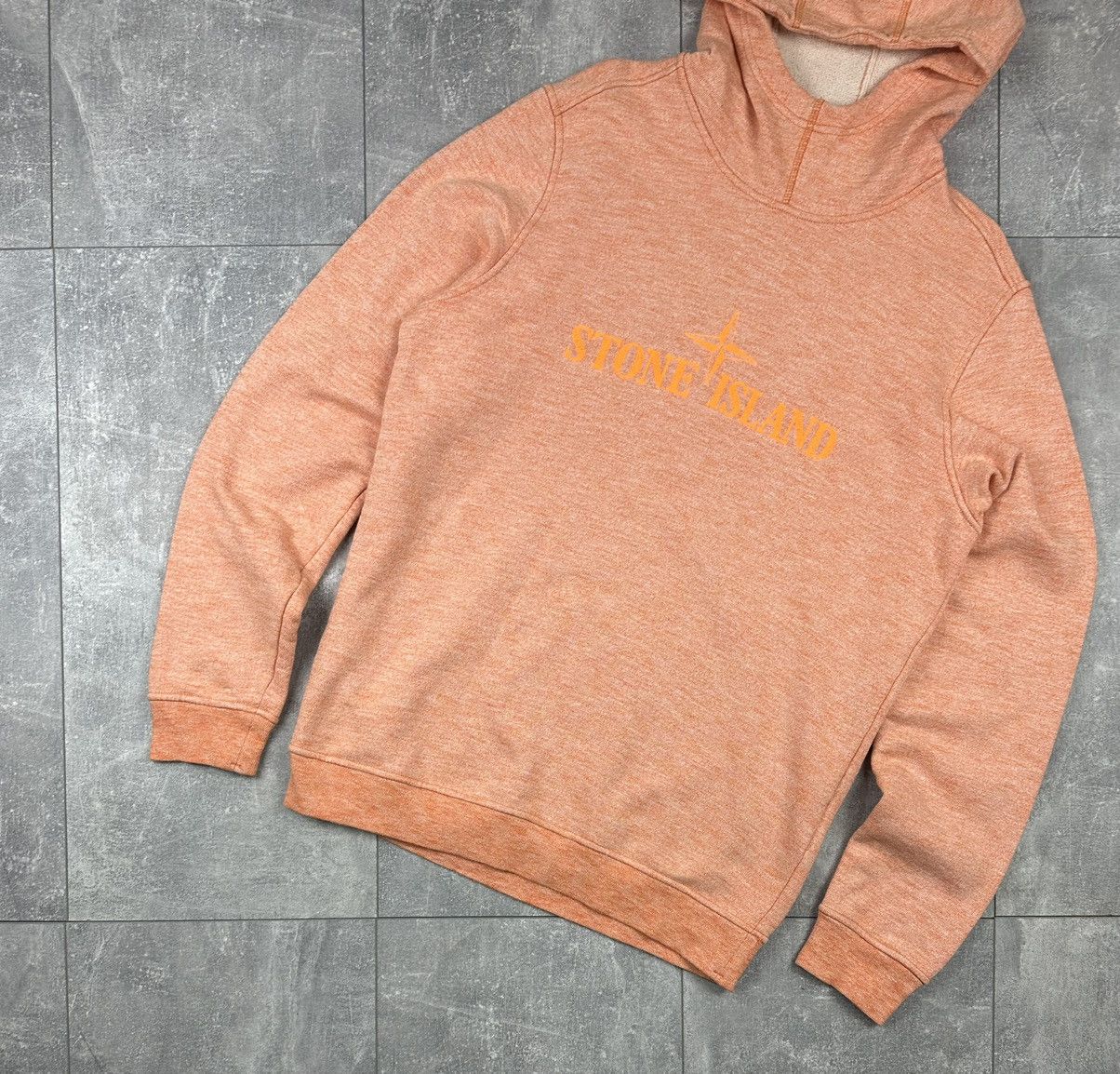 Stone Island Stone Island Orange Big Logo Mens Luxury Hoodie Size US L / EU 52-54 / 3 - 3 Thumbnail